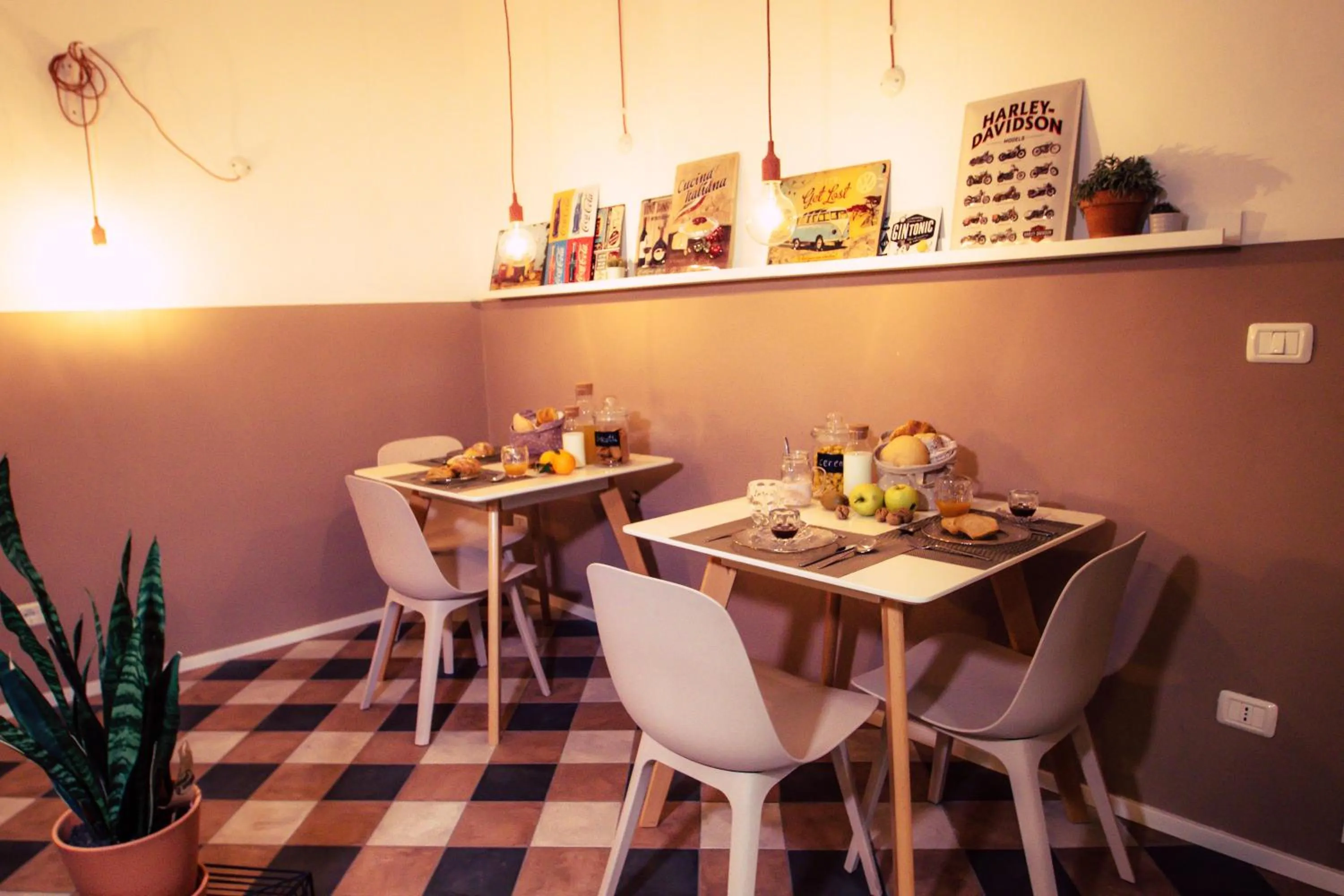 Restaurant/places to eat in Arsenale Suites