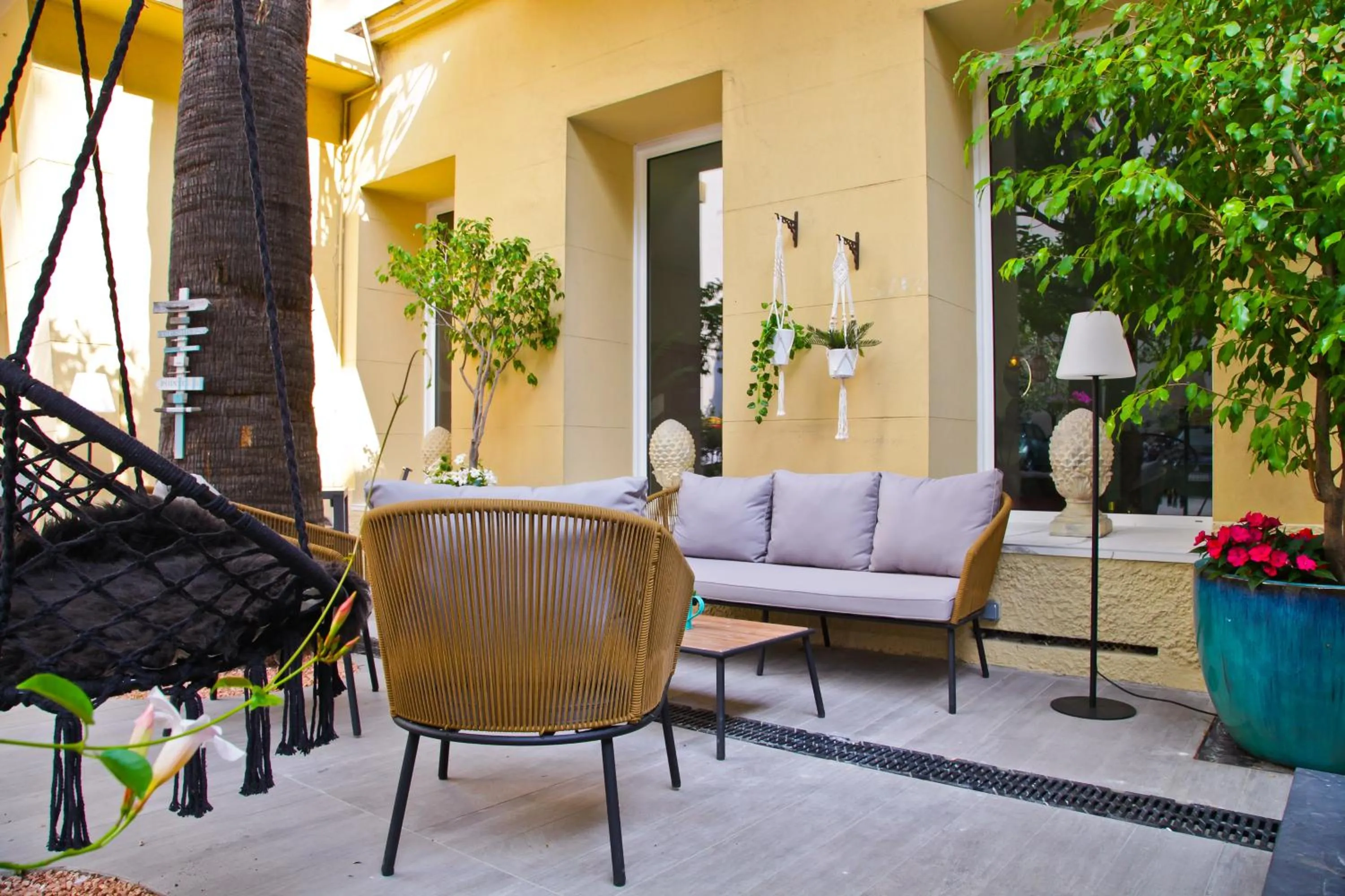 Property building in Hotel La Villa Nice Promenade