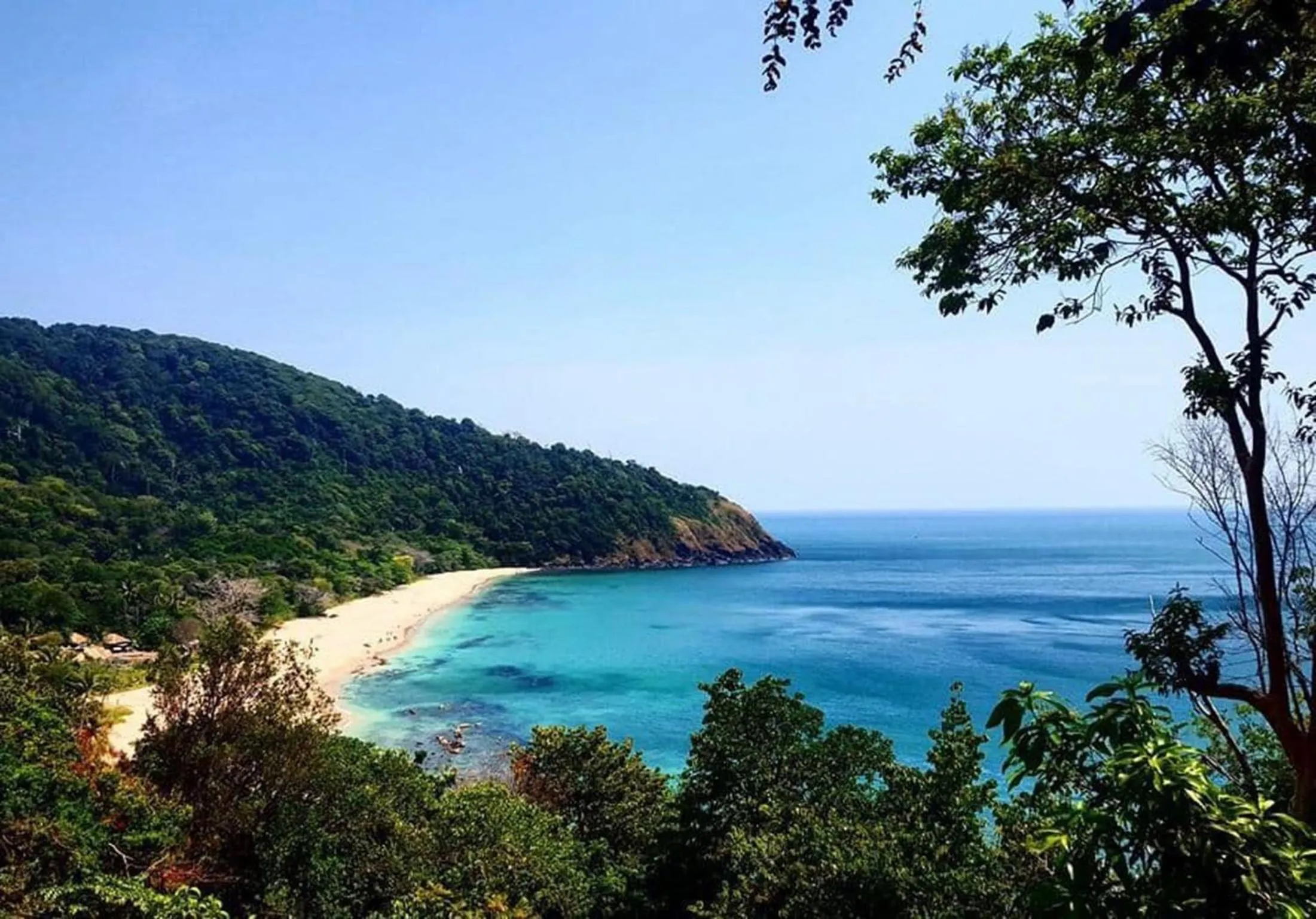 Sea view in Lanta Hostel