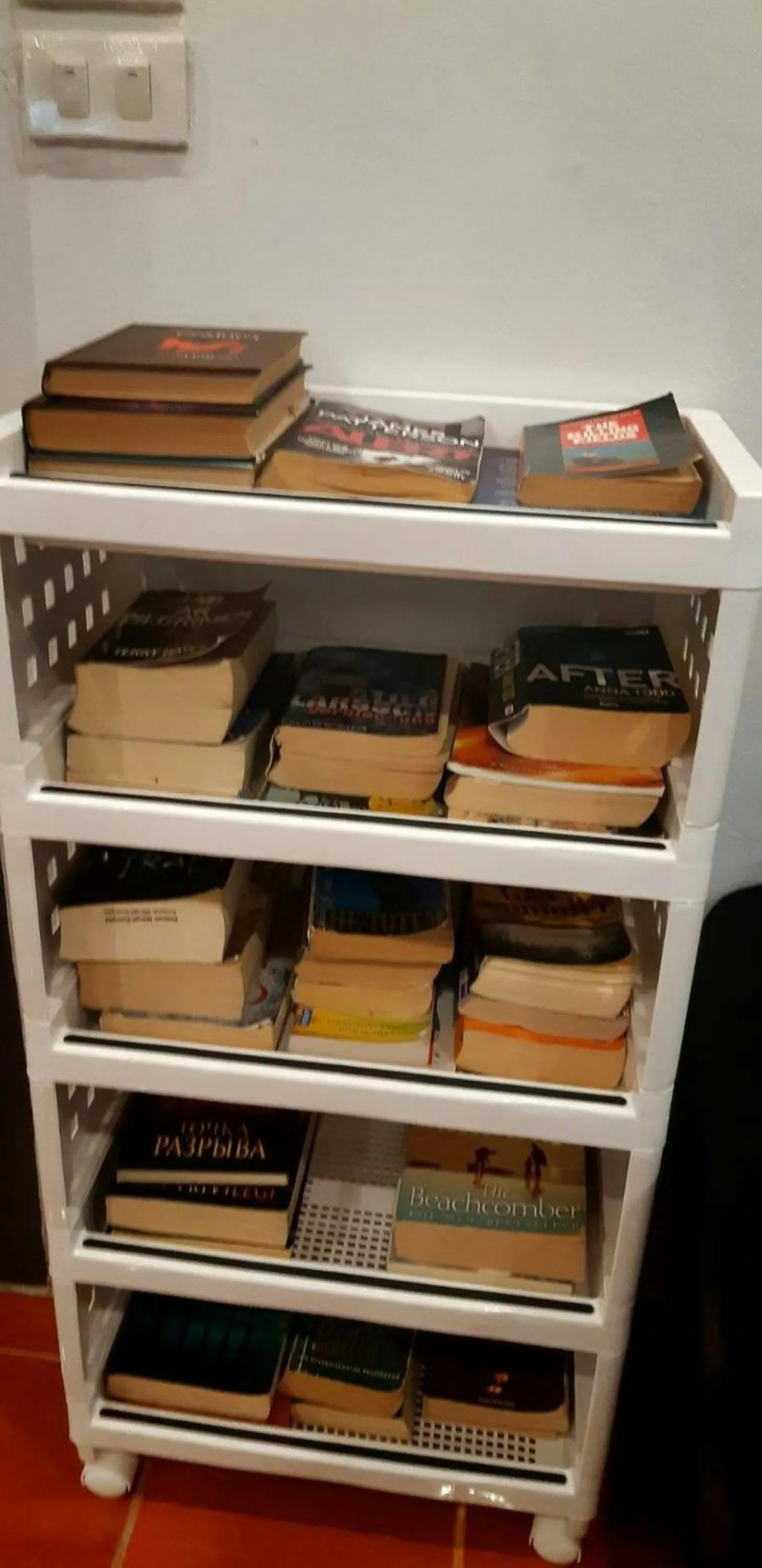 Area and facilities in Lanta Hostel