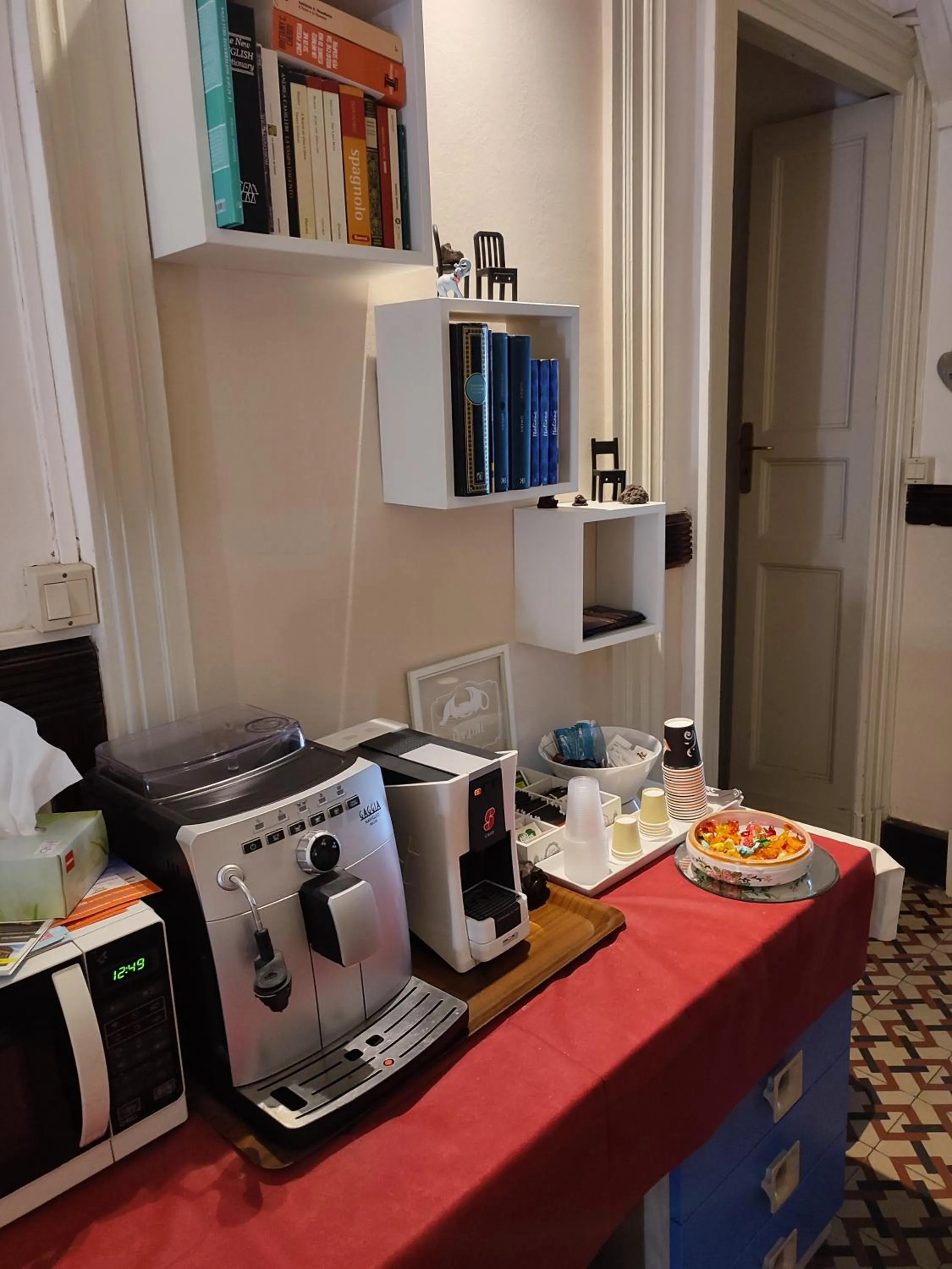 Coffee/tea facilities in Cortile Stesicoro