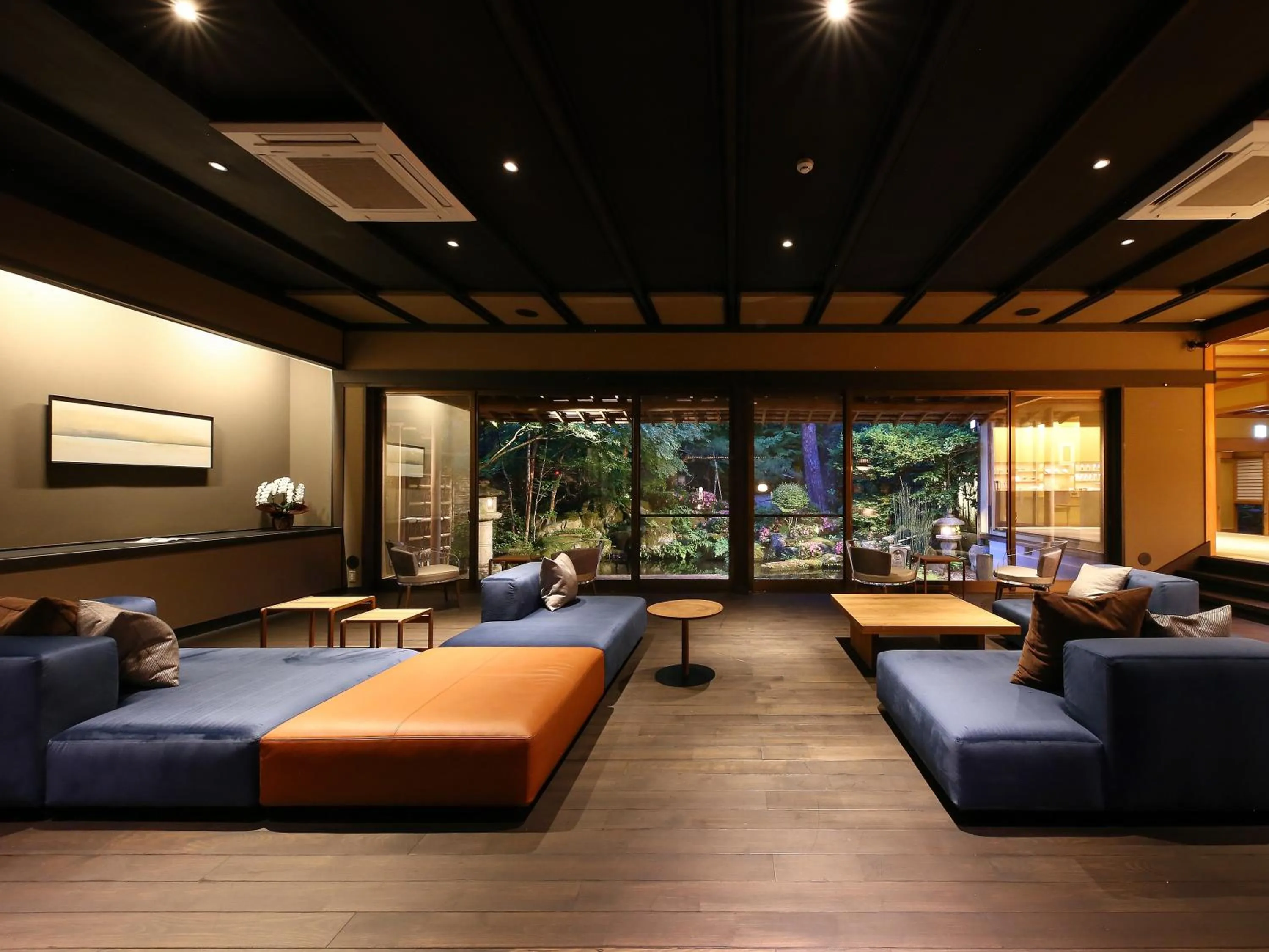 Lobby or reception in Kyousen