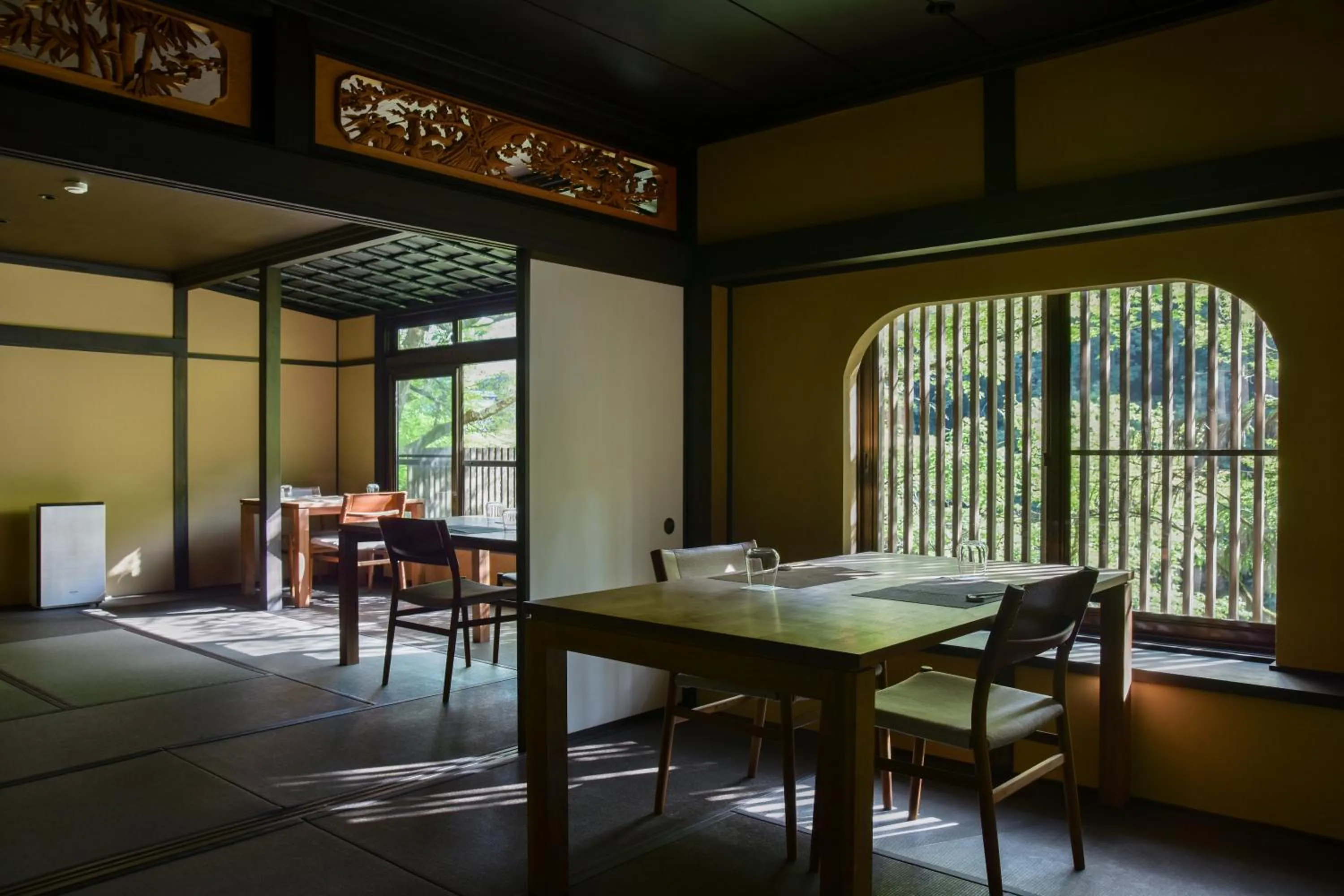 Restaurant/places to eat in Kyousen