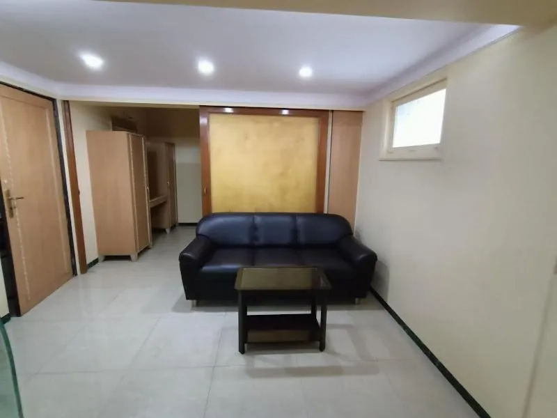 Seating area in Yogi Broadway