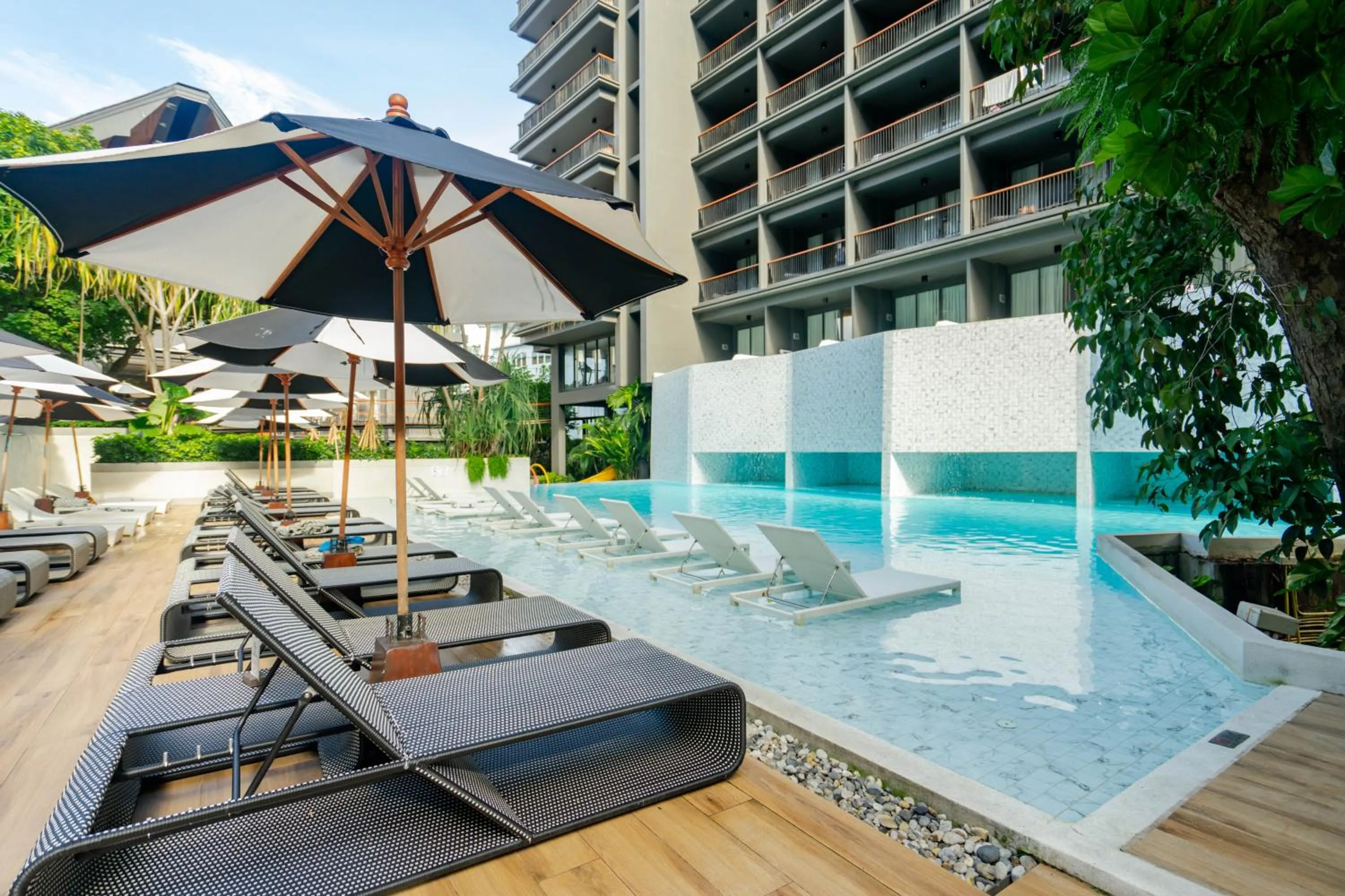 Swimming pool in Panan Krabi Resort