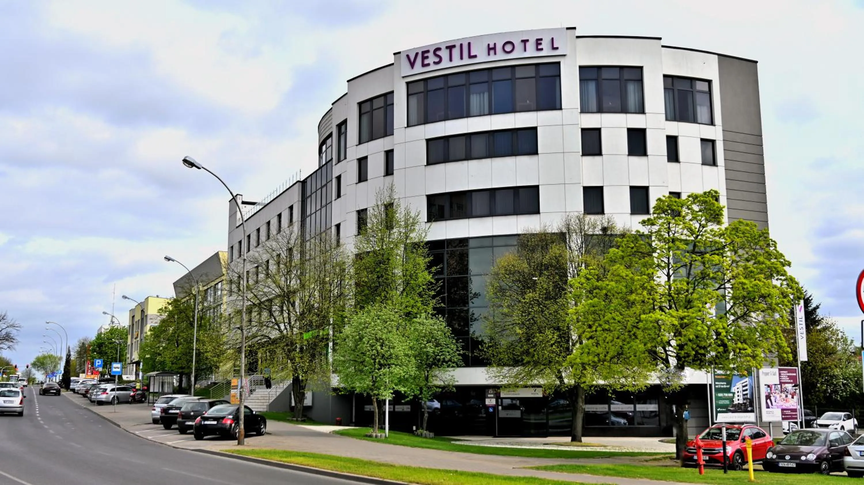 Property building in Vestil Hotel