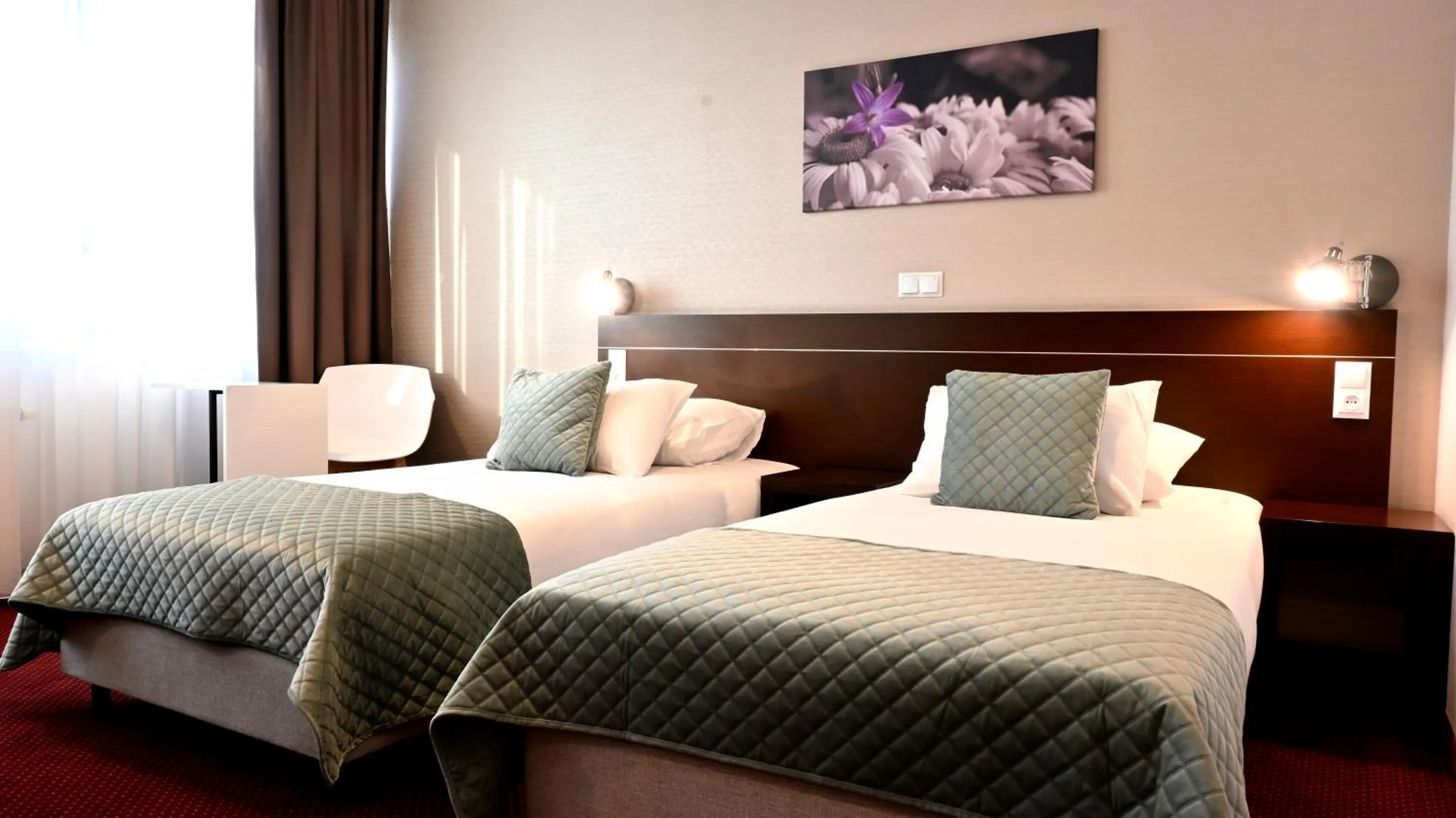 Photo of the whole room, Bed in Vestil Hotel