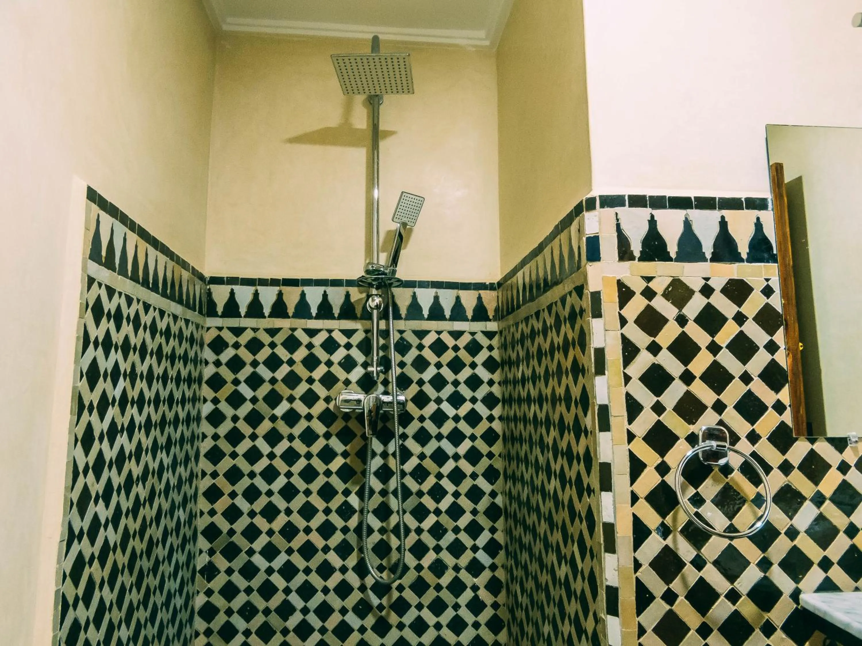 Bathroom in Riad Golf Stinia 1