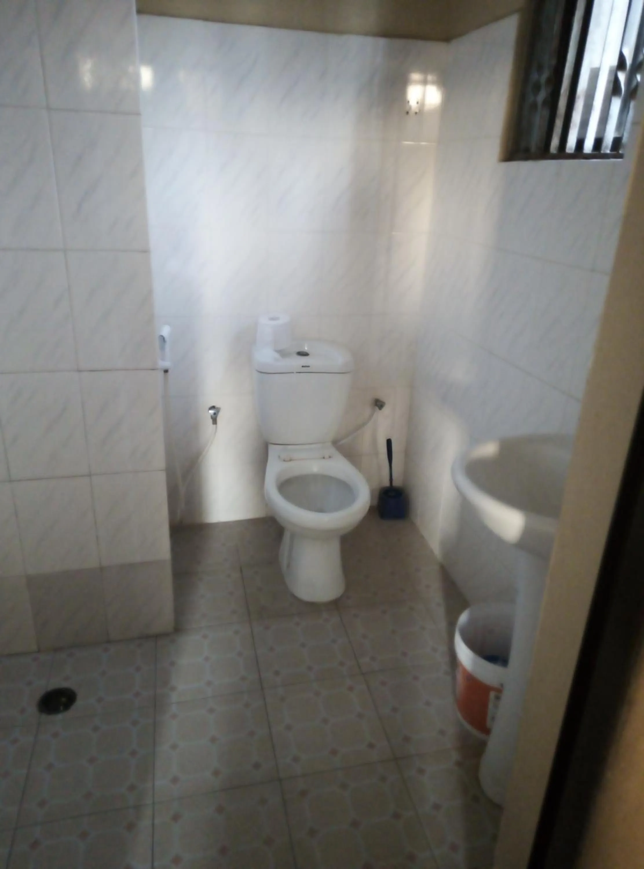 Bathroom in JJ & JE Family House