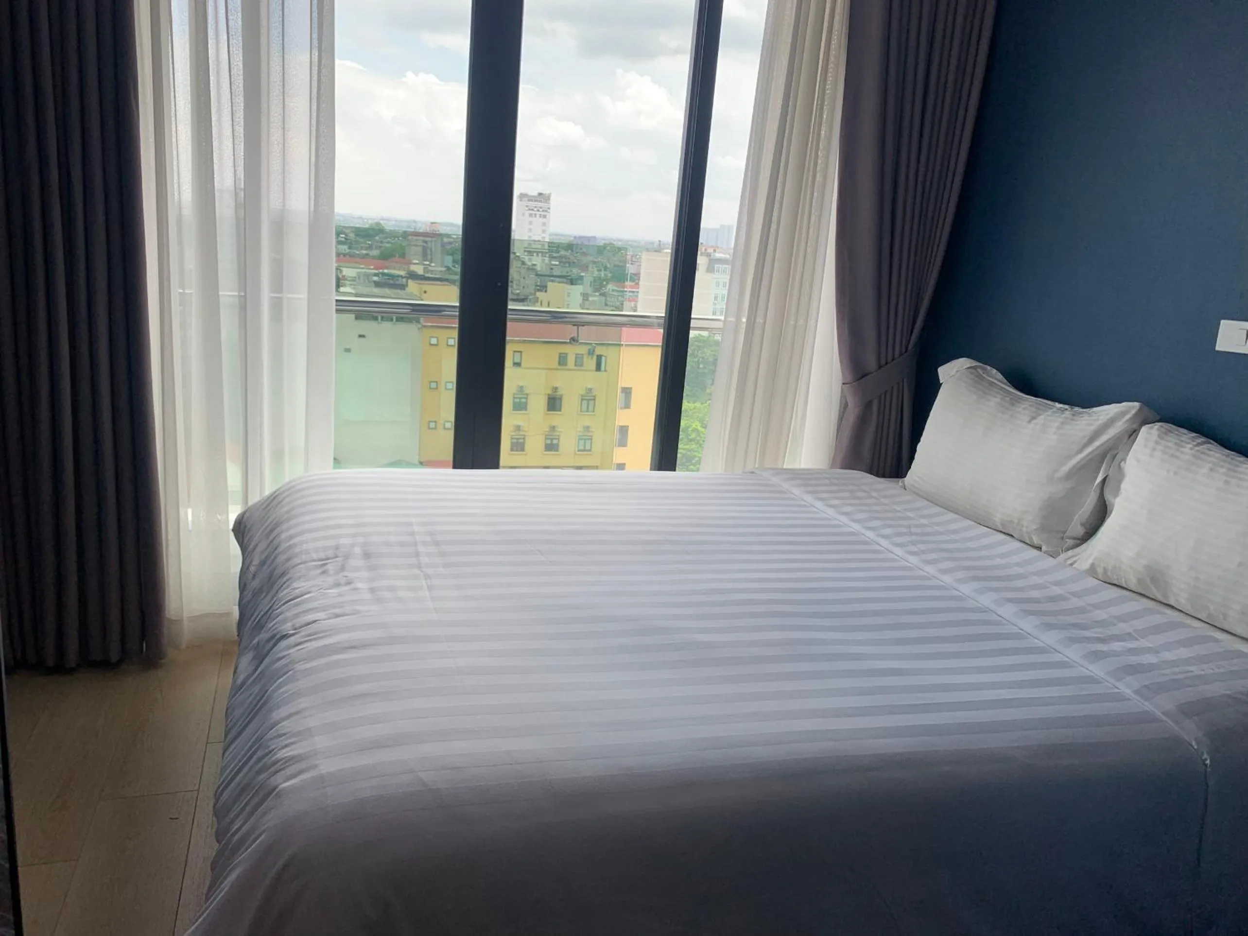 Bedroom, Bed in Ficus Suites