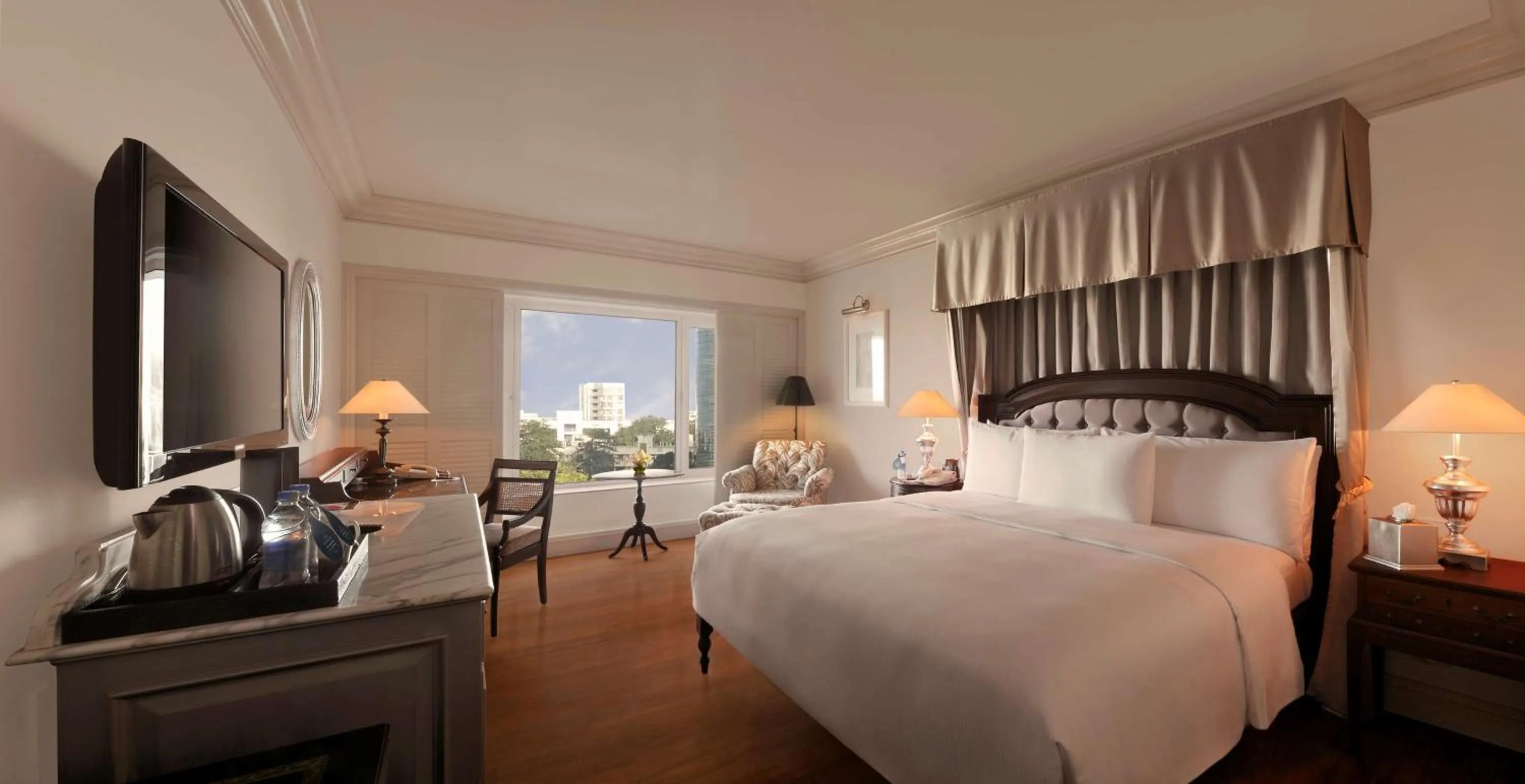 Bedroom, Bed in Hilton Mumbai International Airport Hotel