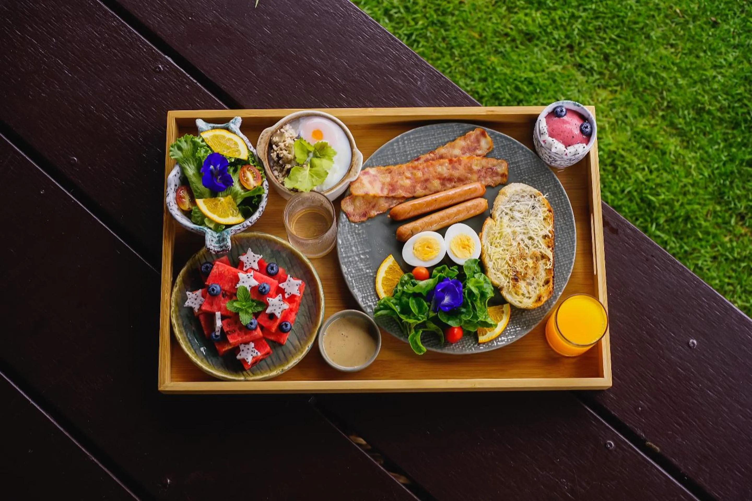 Food and drinks in The CAMPIAN