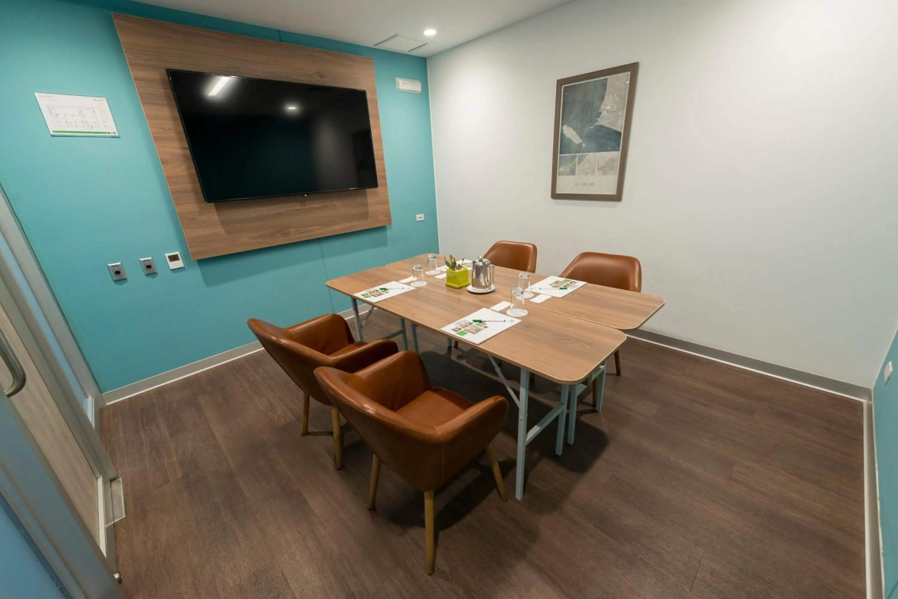 Meeting/conference room in Holiday Inn - Lima Airport by IHG