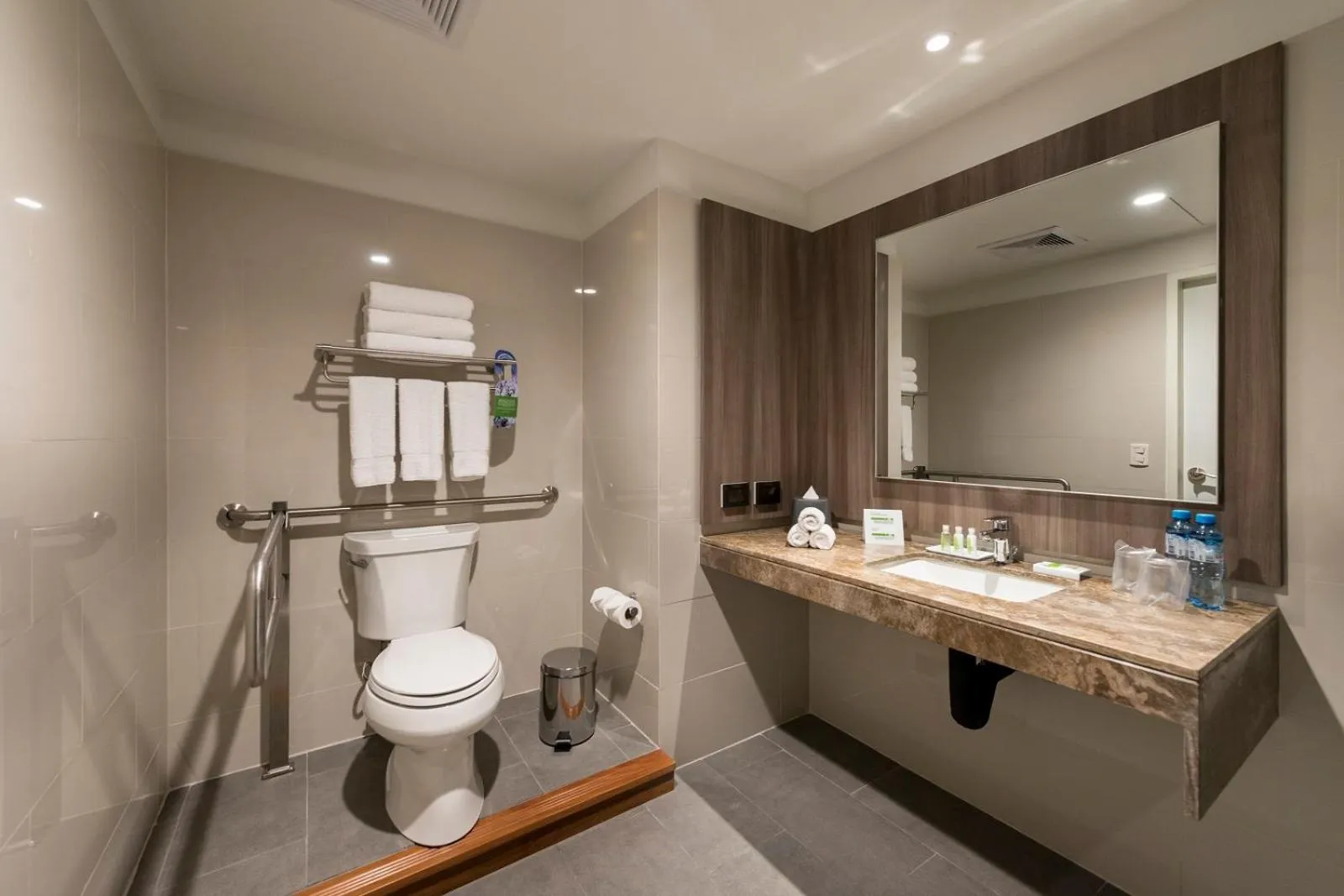 Shower in Holiday Inn - Lima Airport by IHG