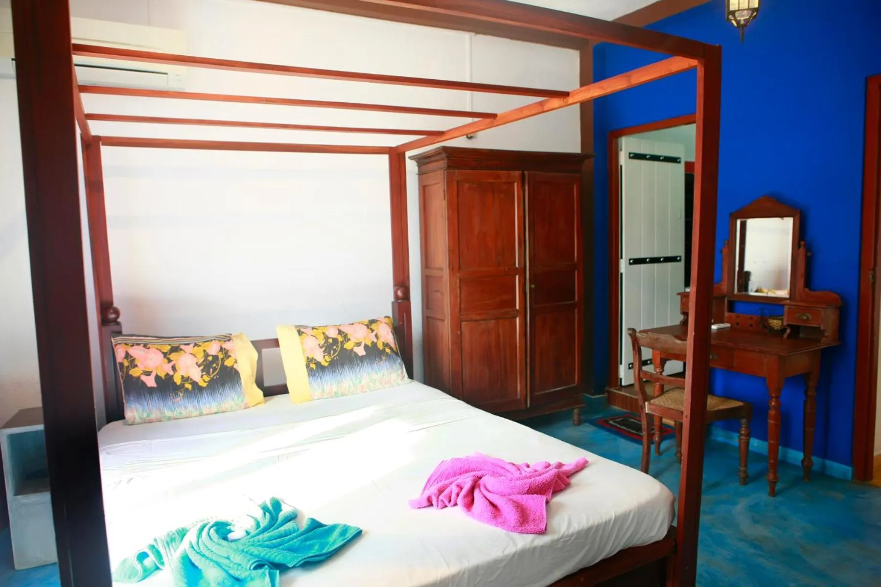 Bed in The Change Hotel