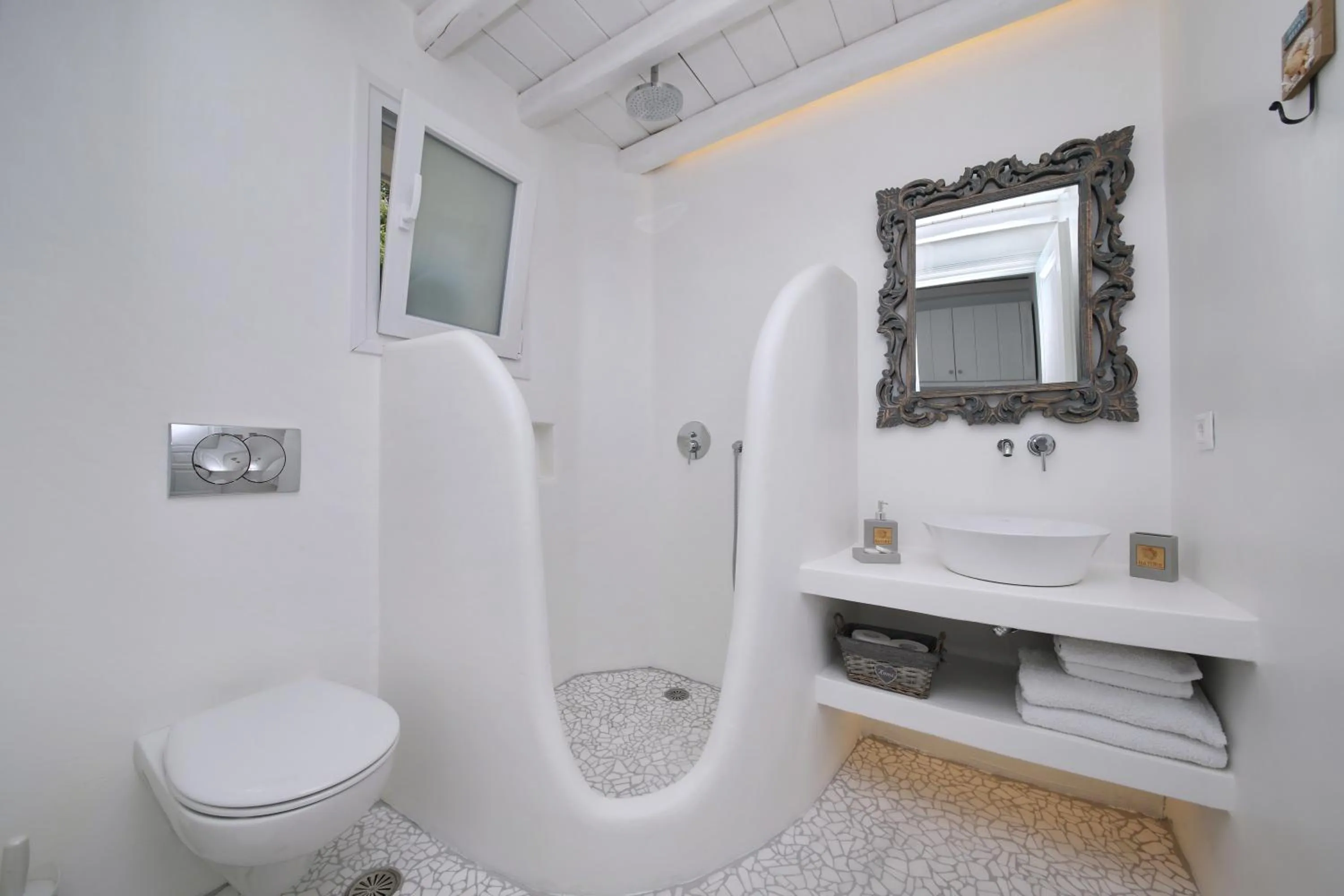 Bathroom in Evlalia Studios & Villas