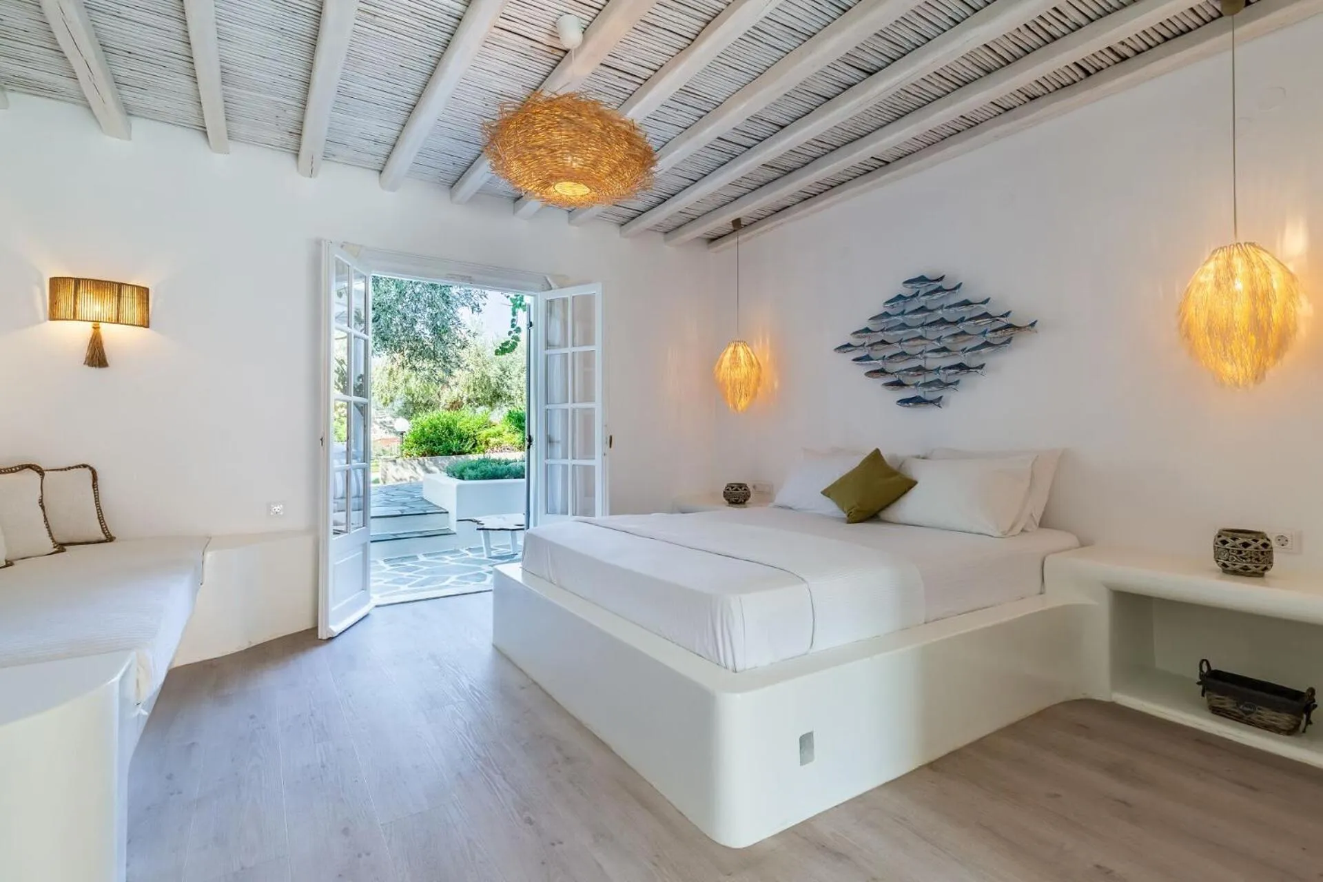 Bed in Evlalia Studios & Villas