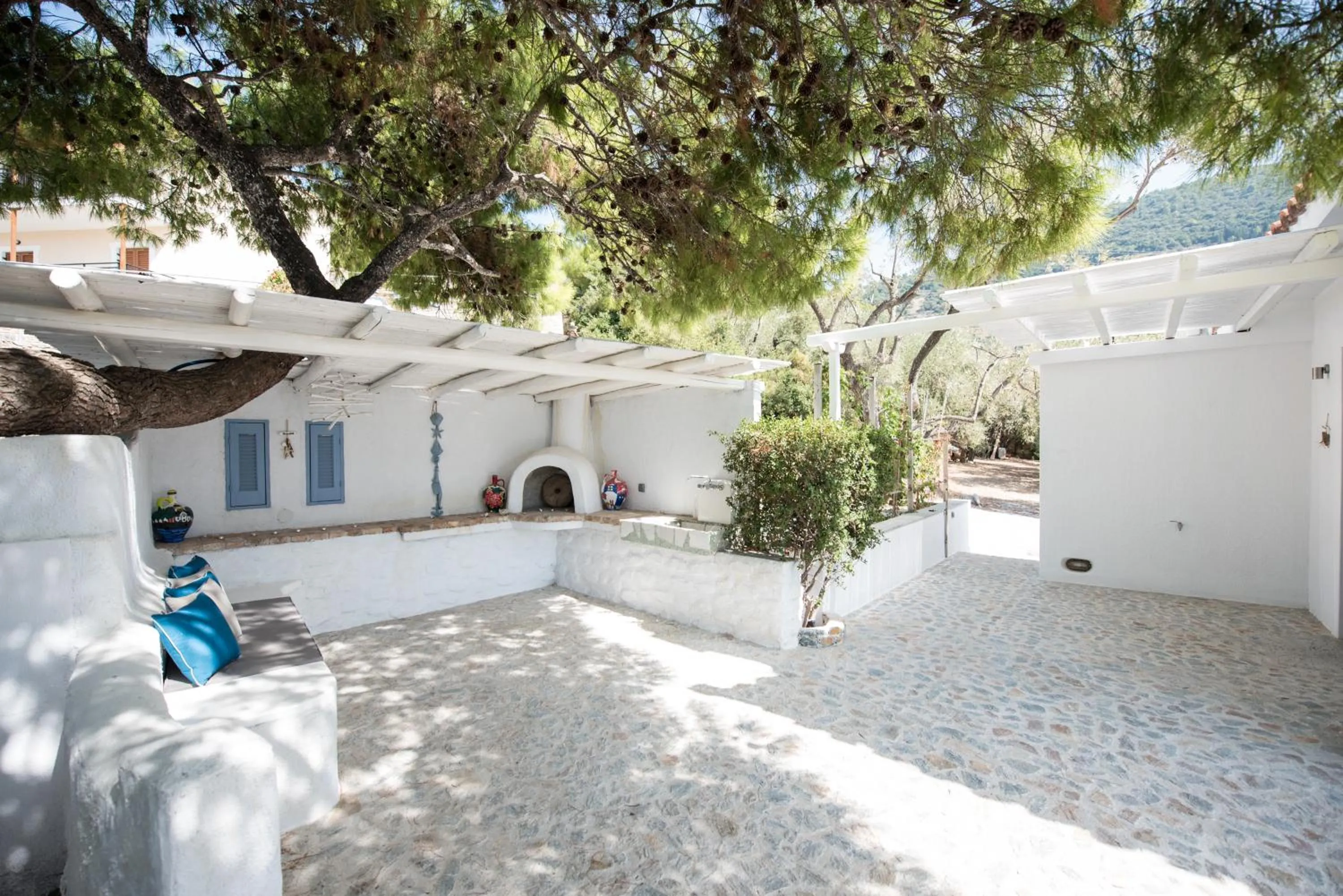 Evlalia Studios & Villas