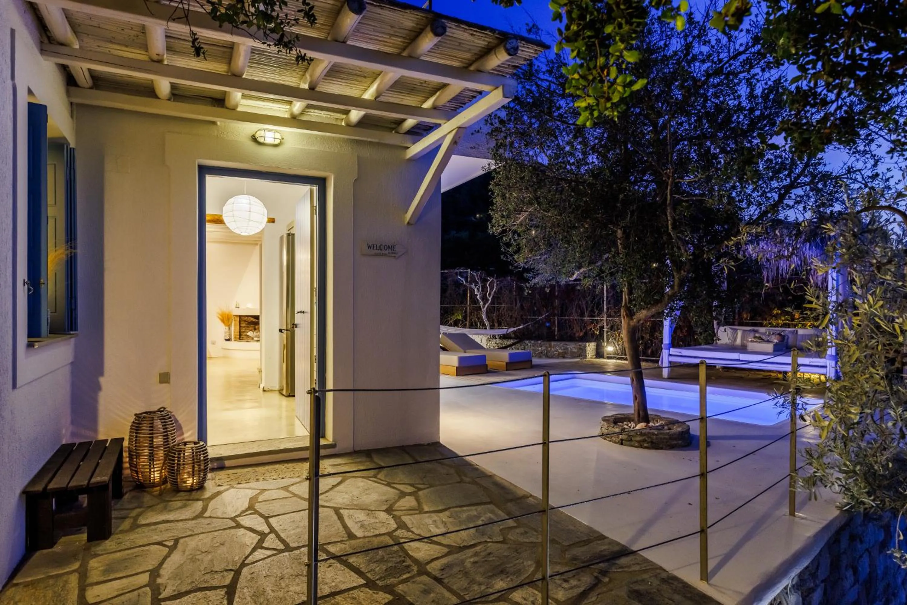 Evlalia Studios & Villas