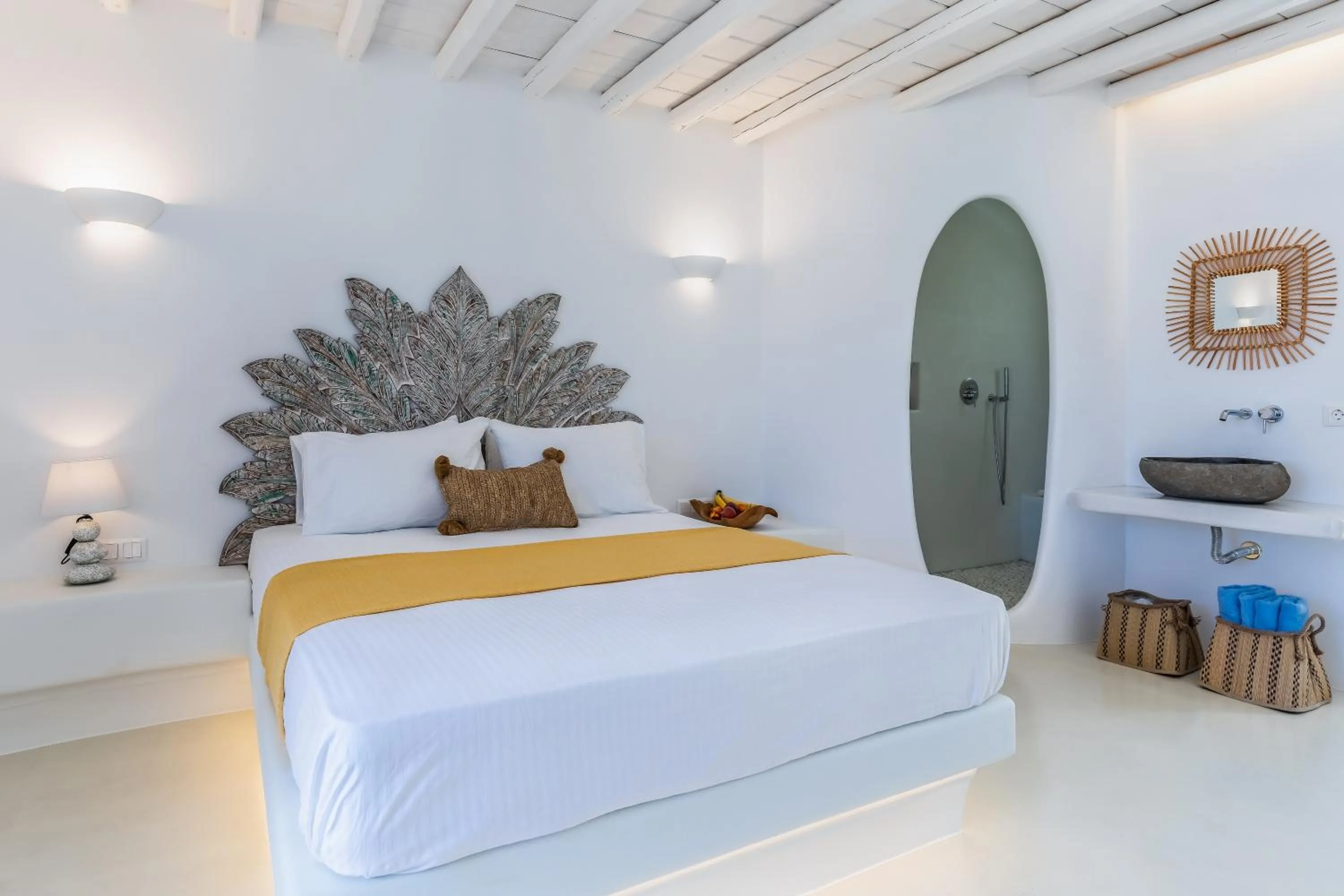 Bed in Evlalia Studios & Villas