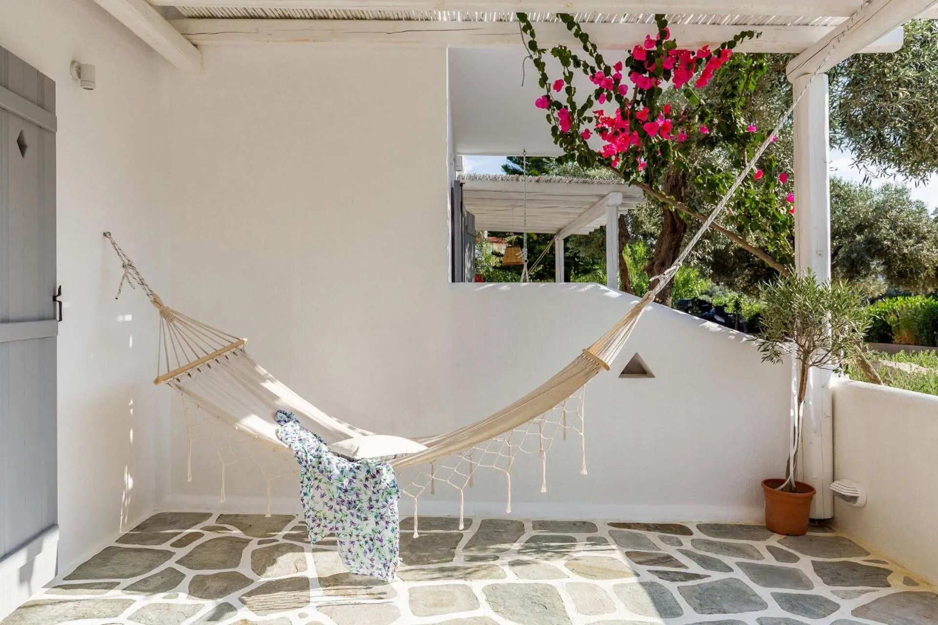 Patio in Evlalia Studios & Villas