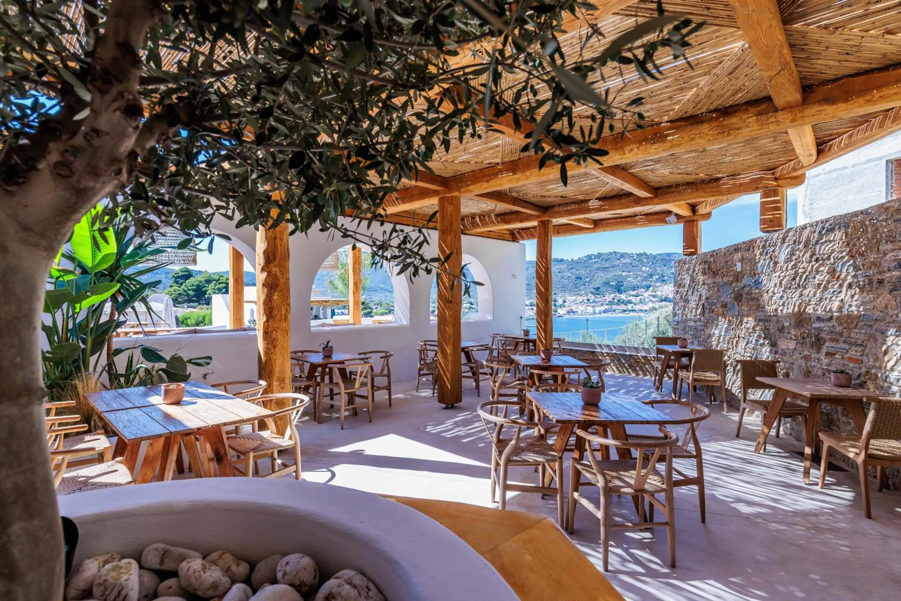 Evlalia Studios & Villas