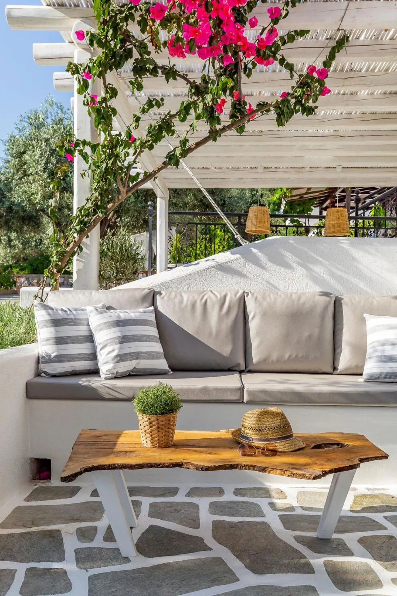 Evlalia Studios & Villas