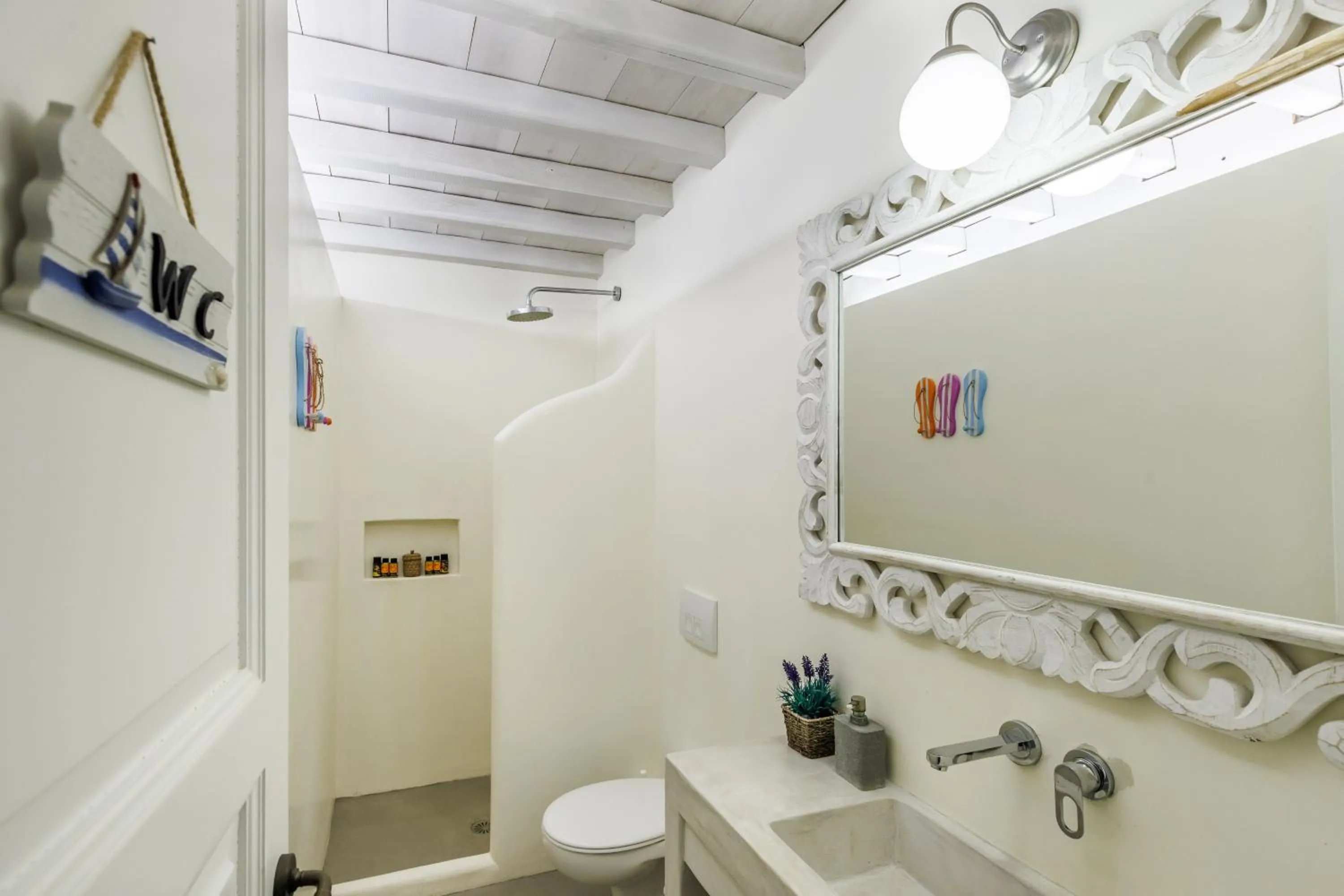 Evlalia Studios & Villas