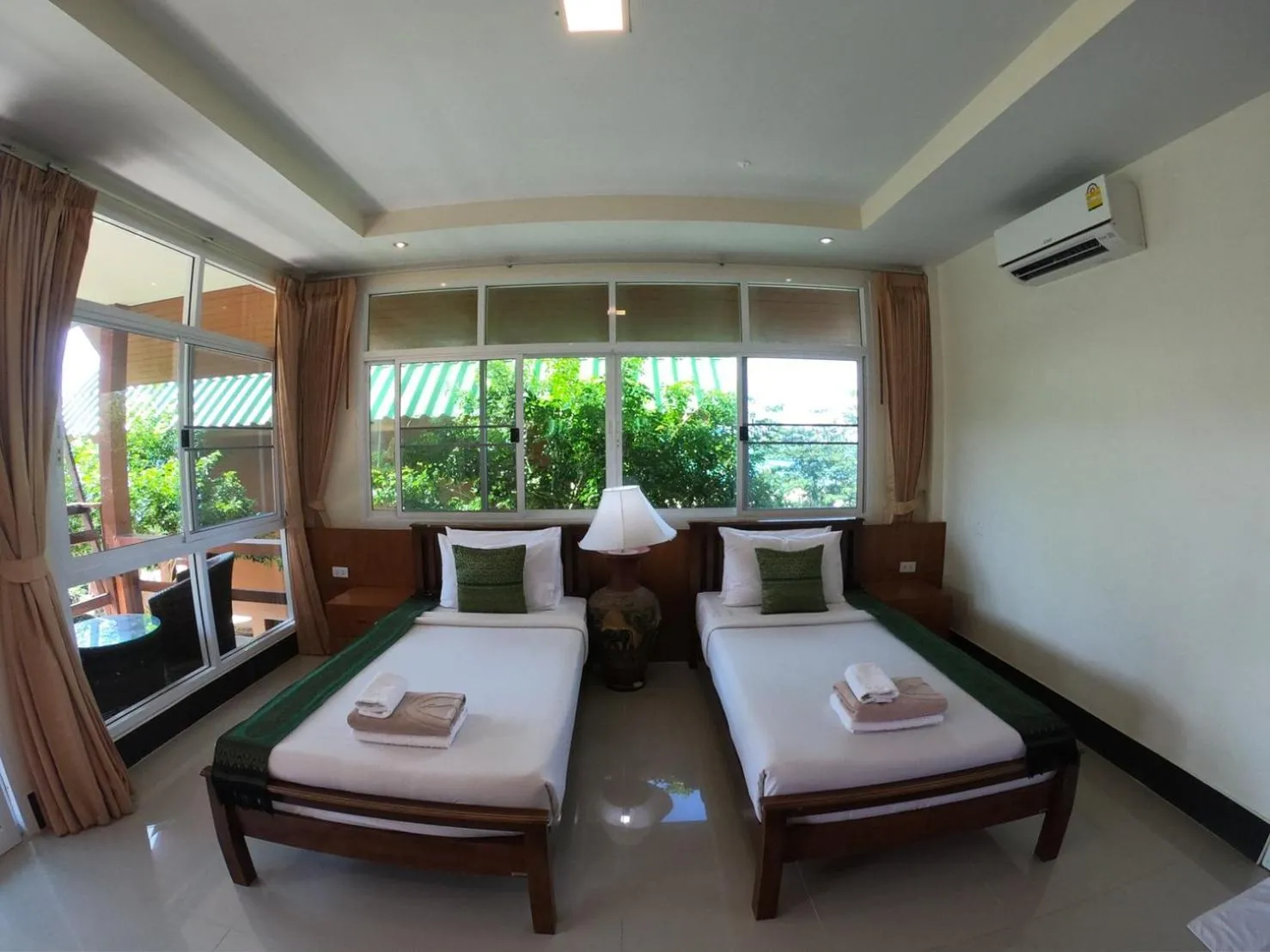 Bed in Mountain Resort Koh Lipe