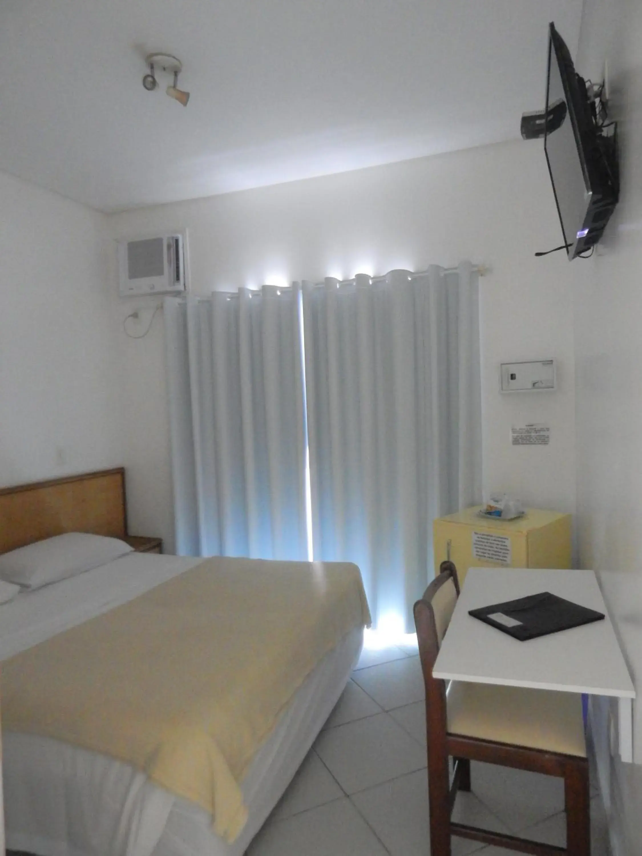 Standard Double or Twin Room in Hotel Palmar Standard Double or Twin Room in Hotel Palmar