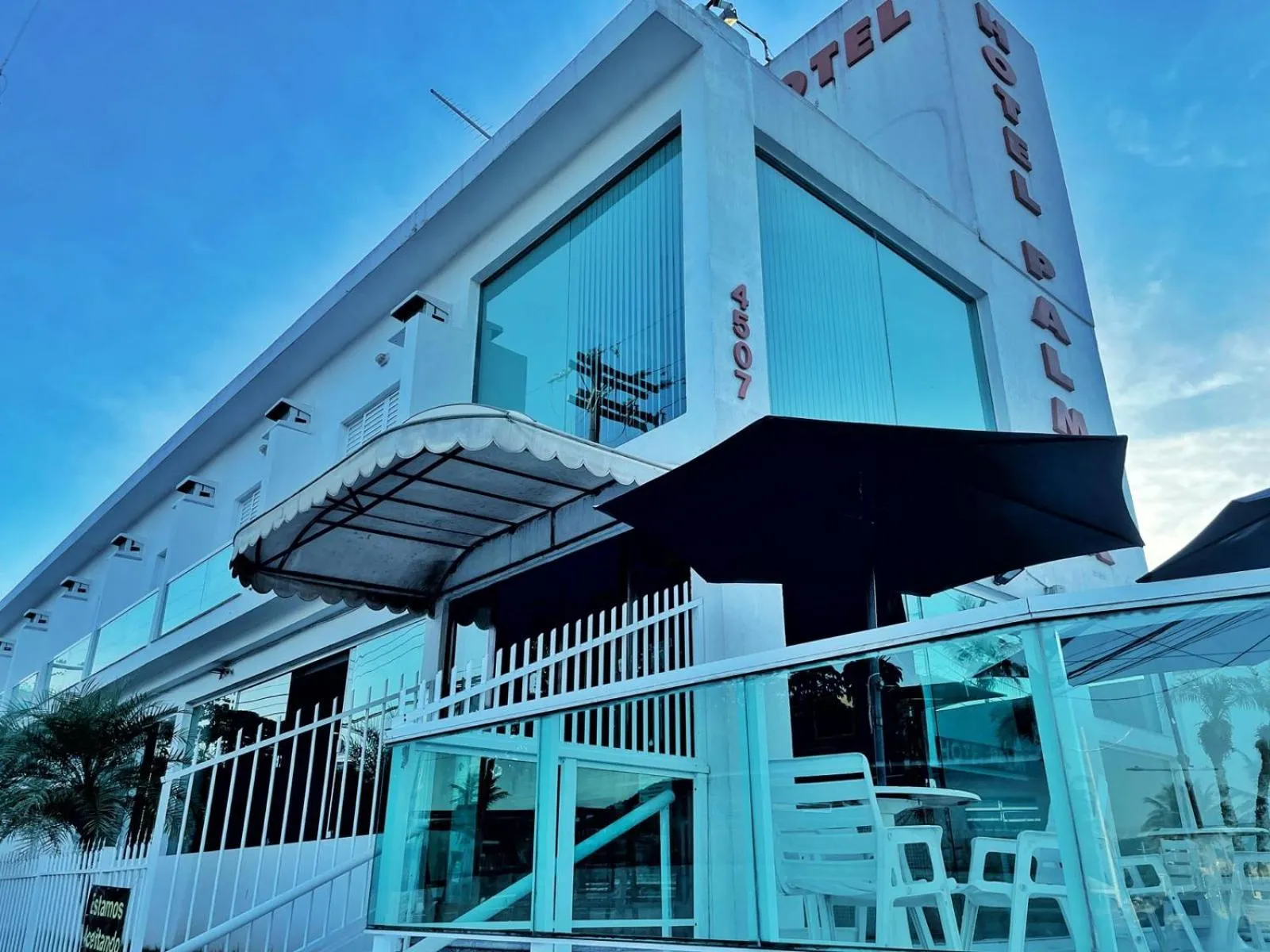 Property building in Hotel Palmar