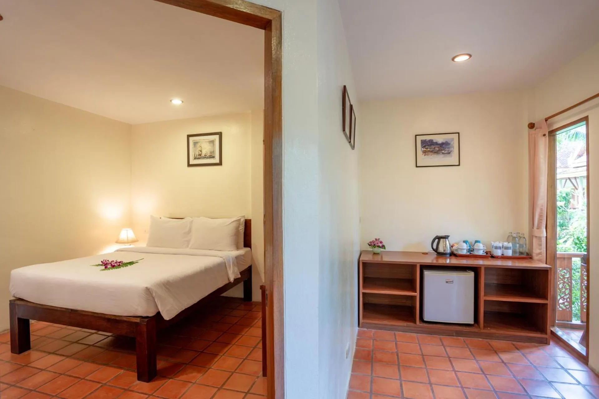 Bed in Bangtao Village Resort - SHA