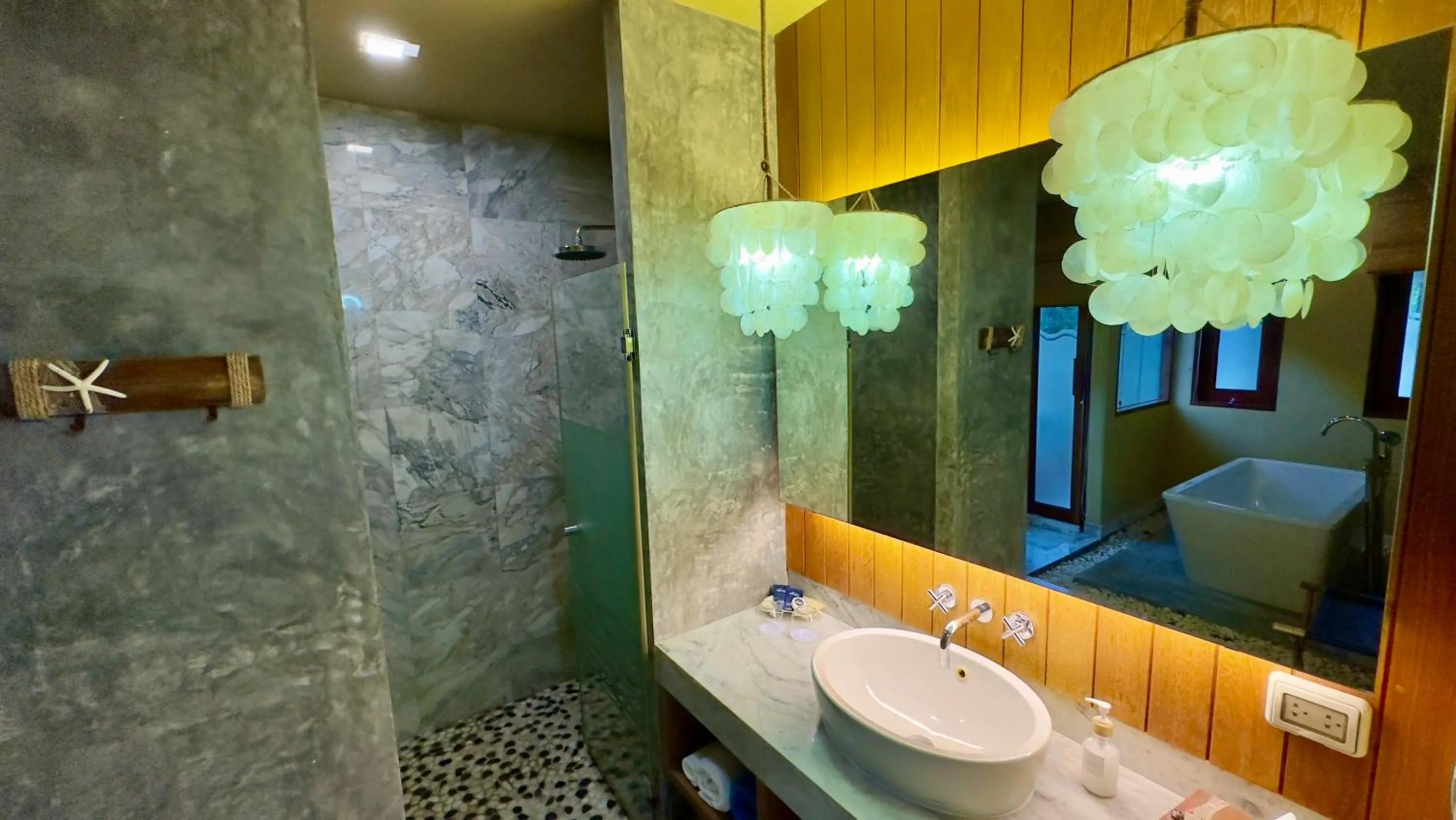 Shower in Deva Beach Resort Samui