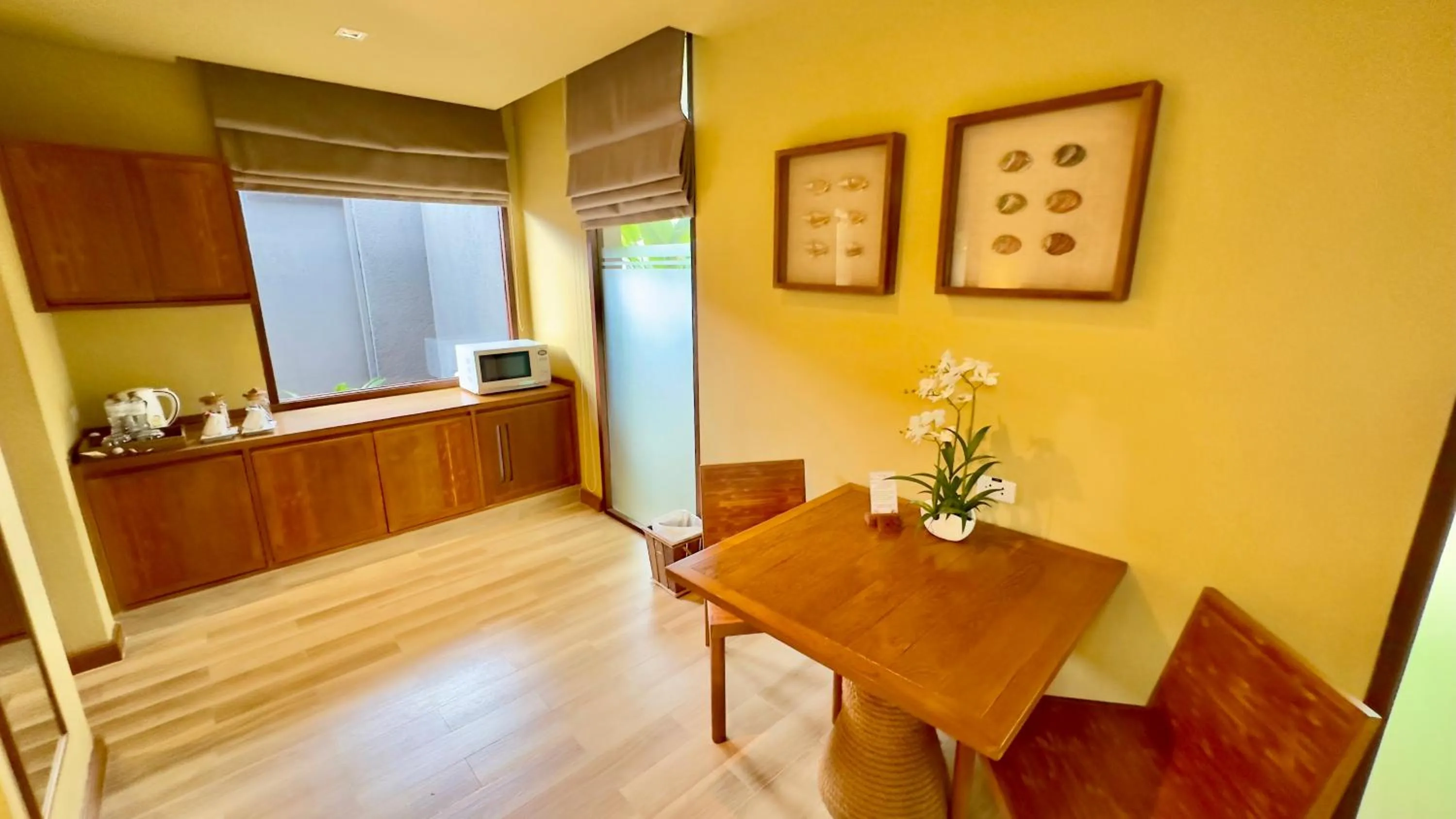 Kitchen or kitchenette in Deva Beach Resort Samui