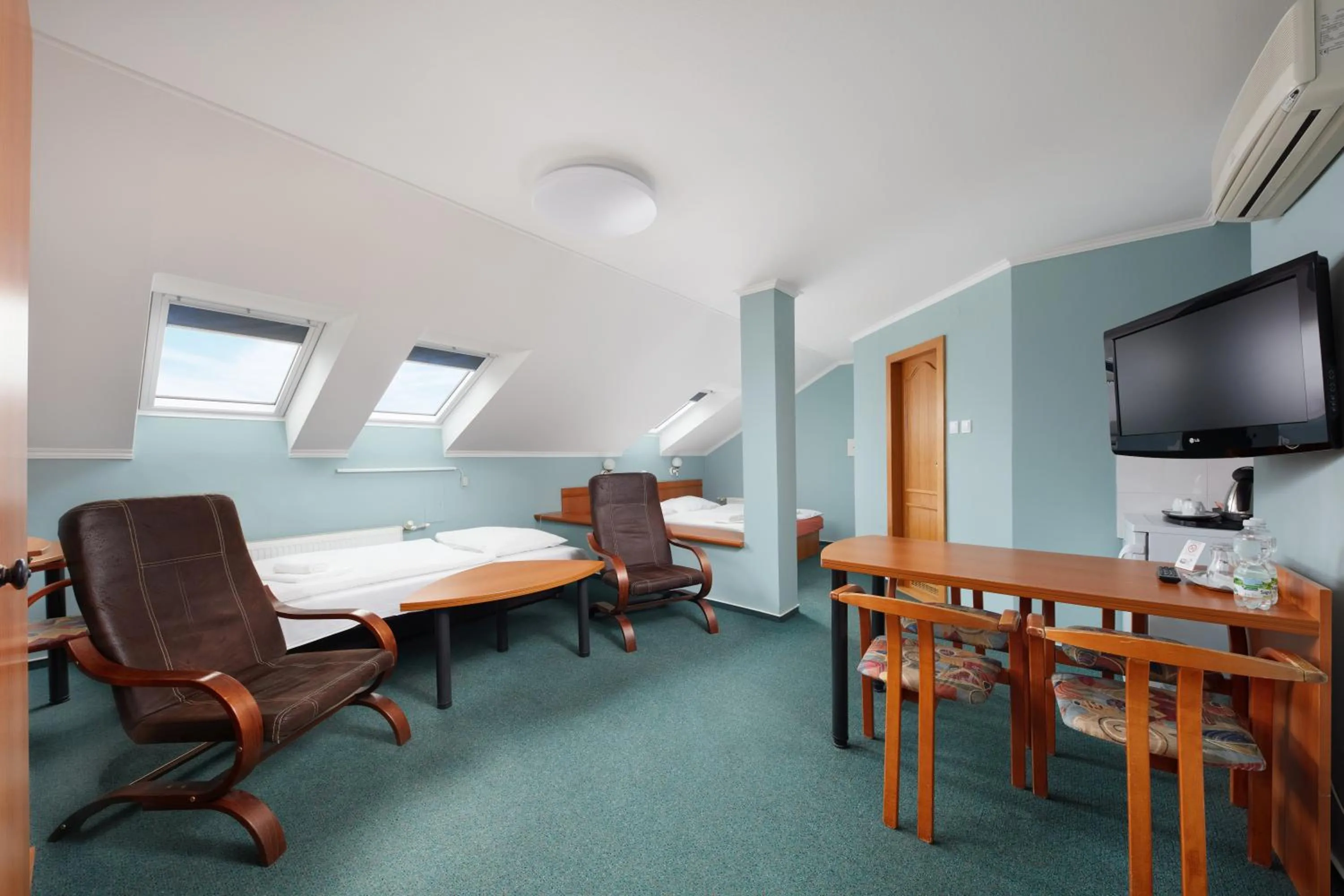 Seating area in Hotel Nikolas