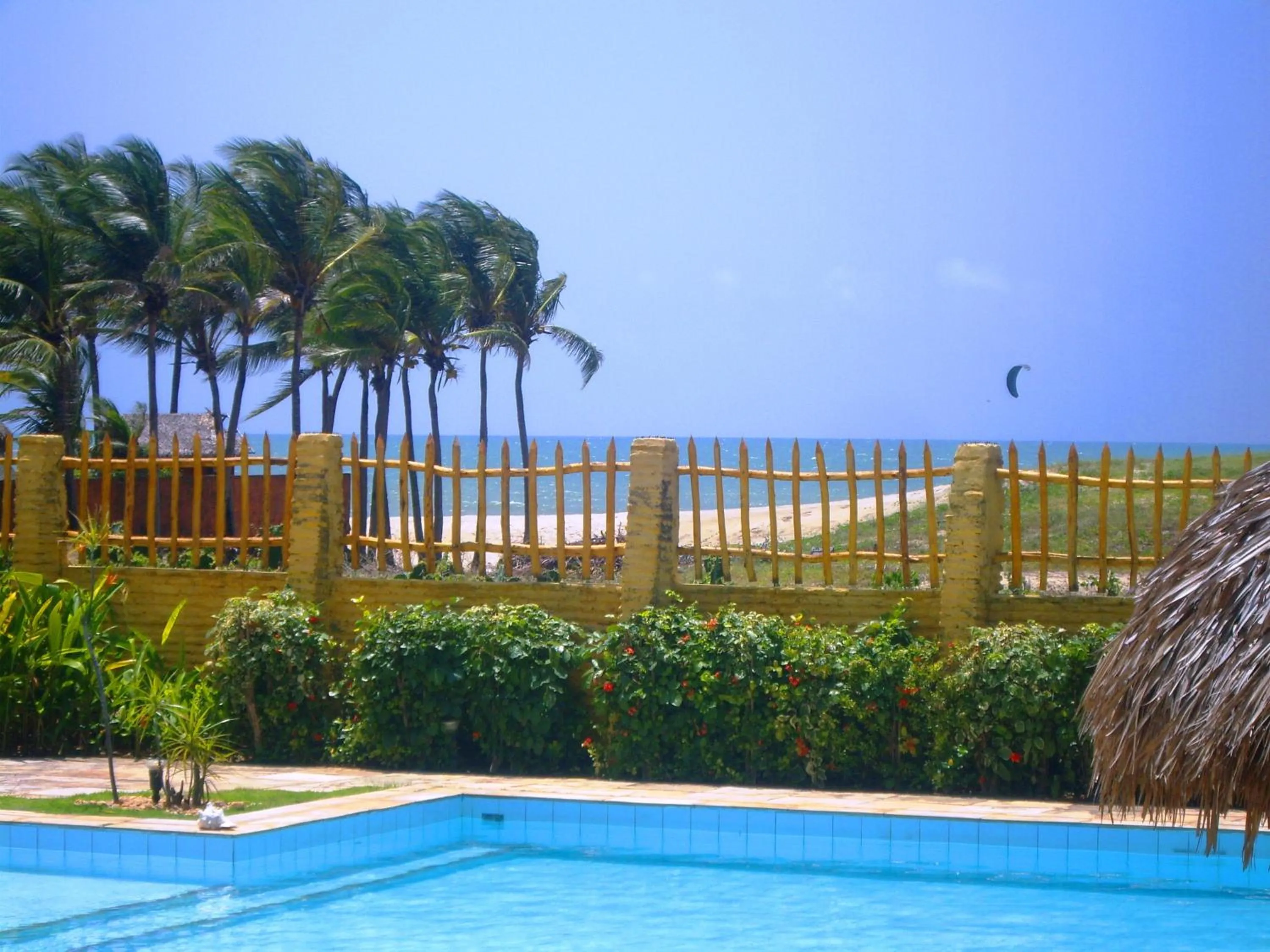 Swimming pool in Hotel Pousada Beleza das Ondas
