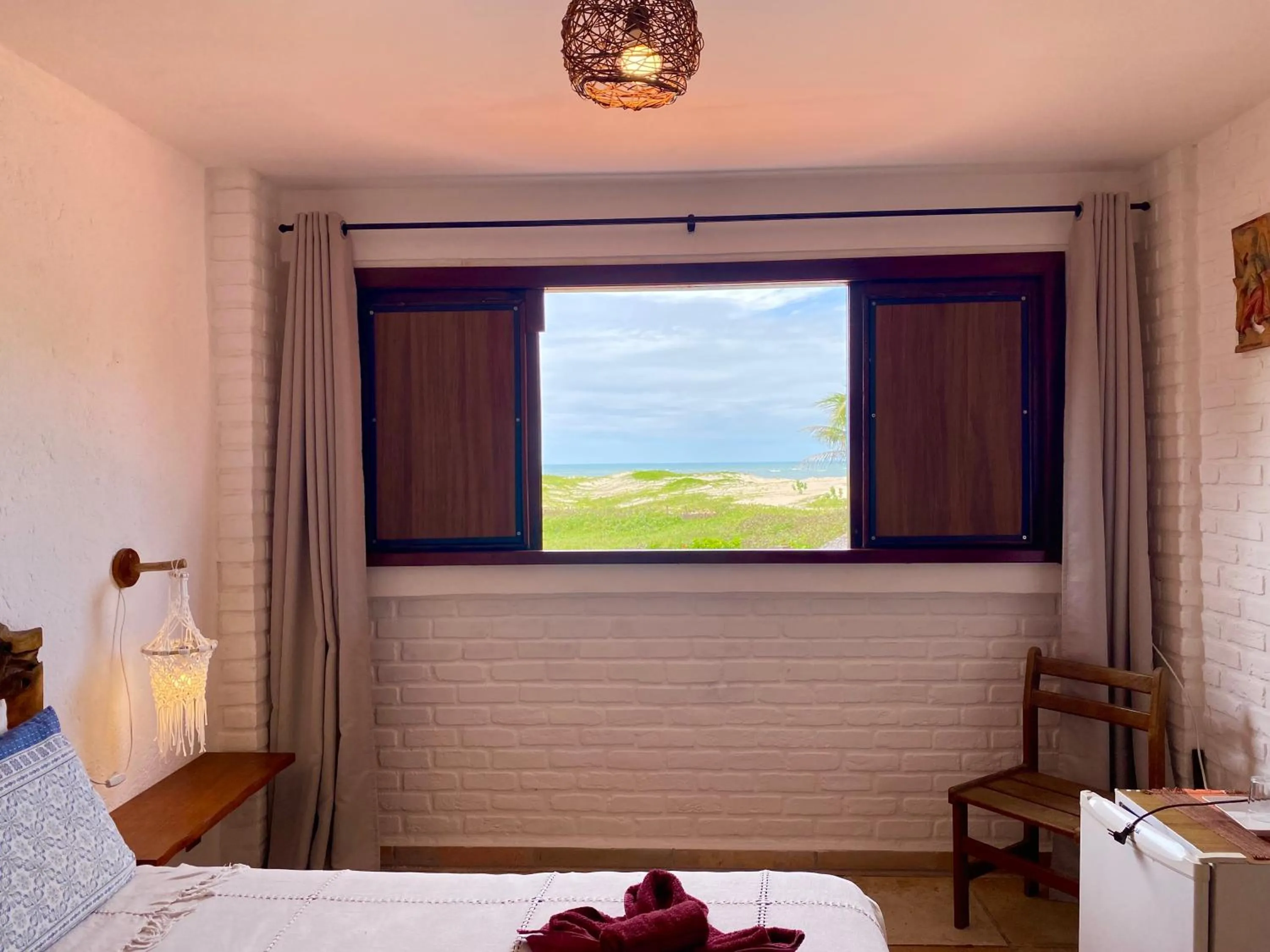 View (from property/room), Bed in Hotel Pousada Beleza das Ondas