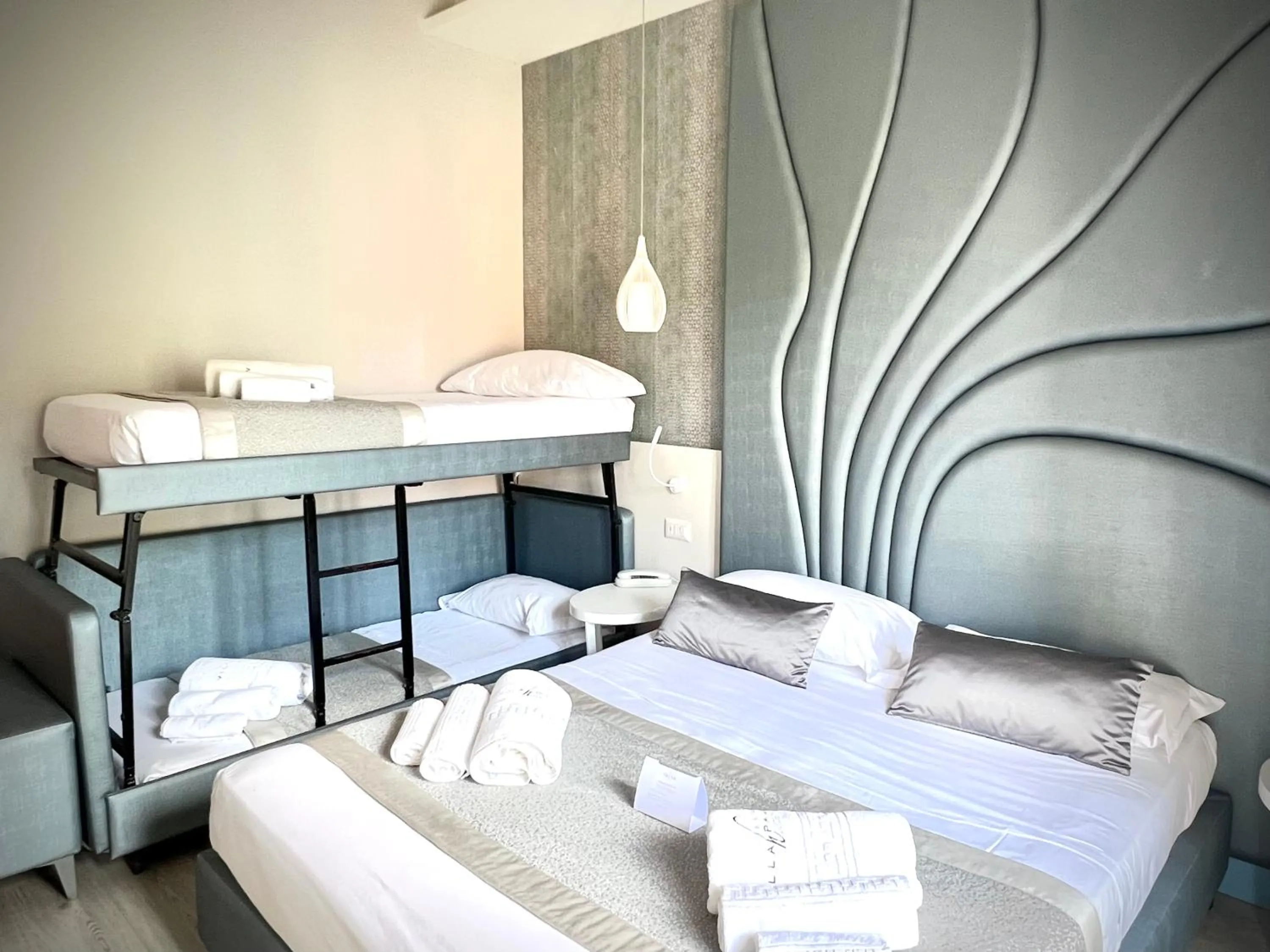 Photo of the whole room, Bed in Hotel Villa Paola