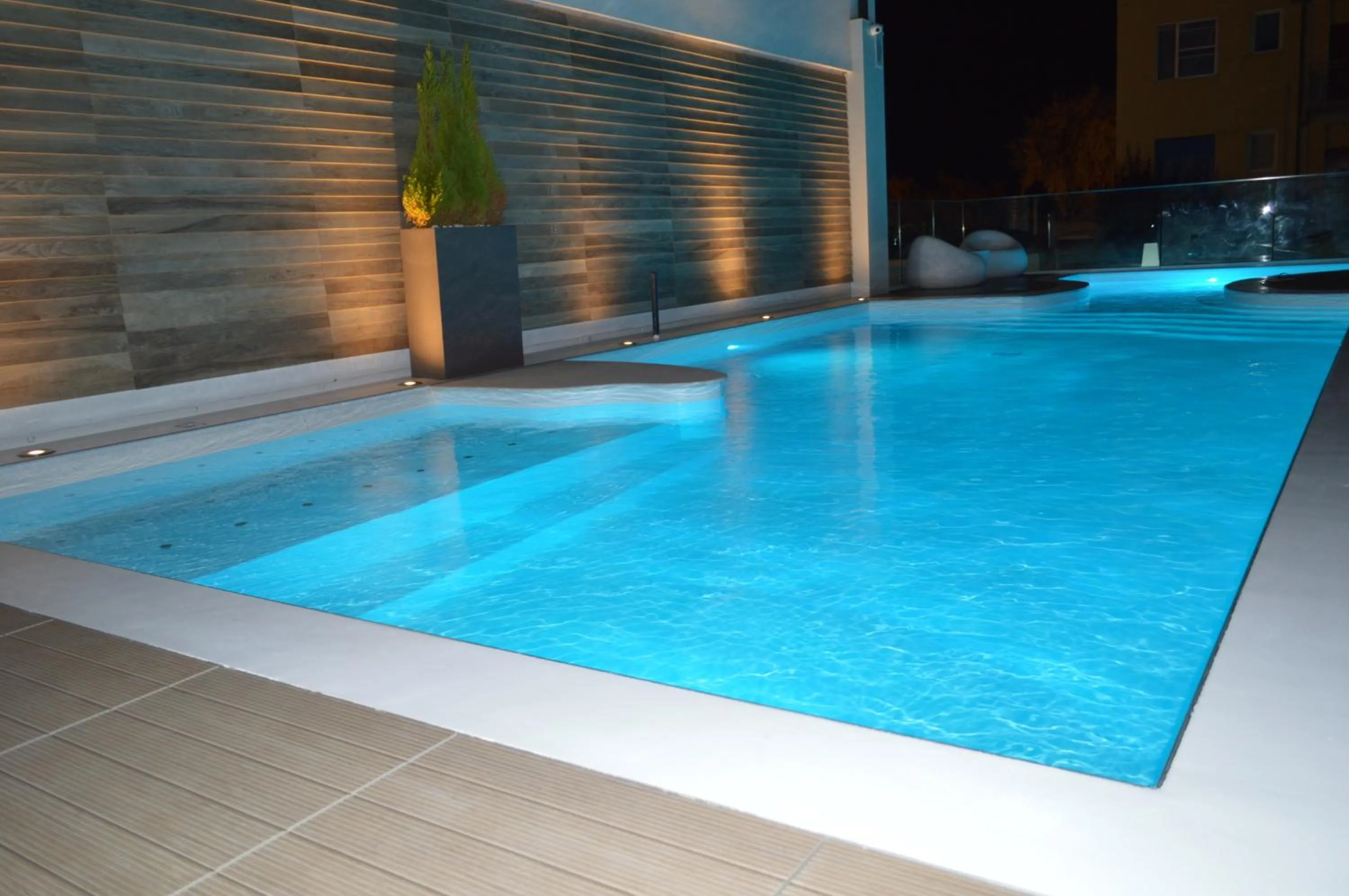 Swimming pool in Hotel Villa Paola