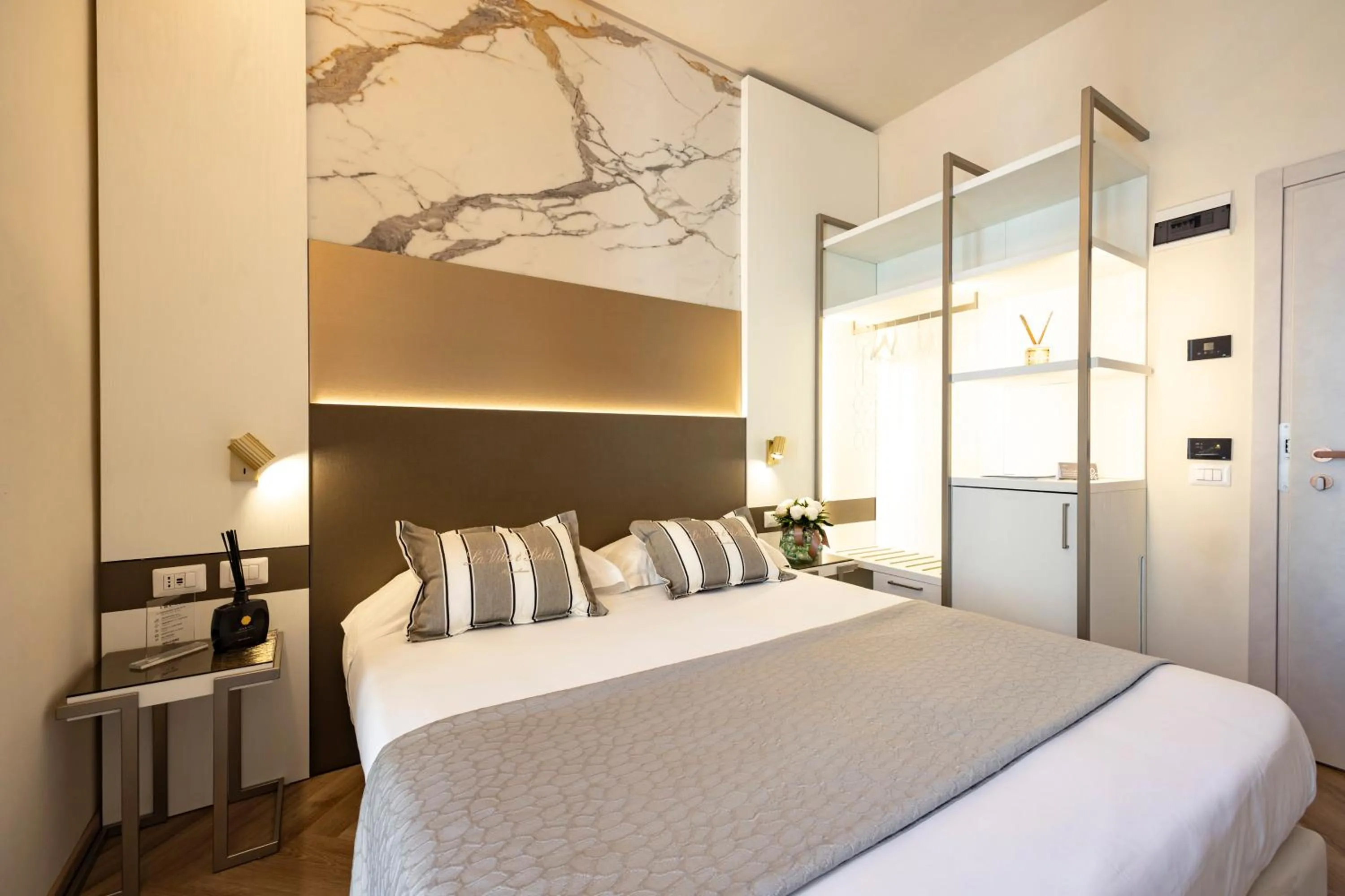 Bedroom, Bed in Hotel Villa Paola