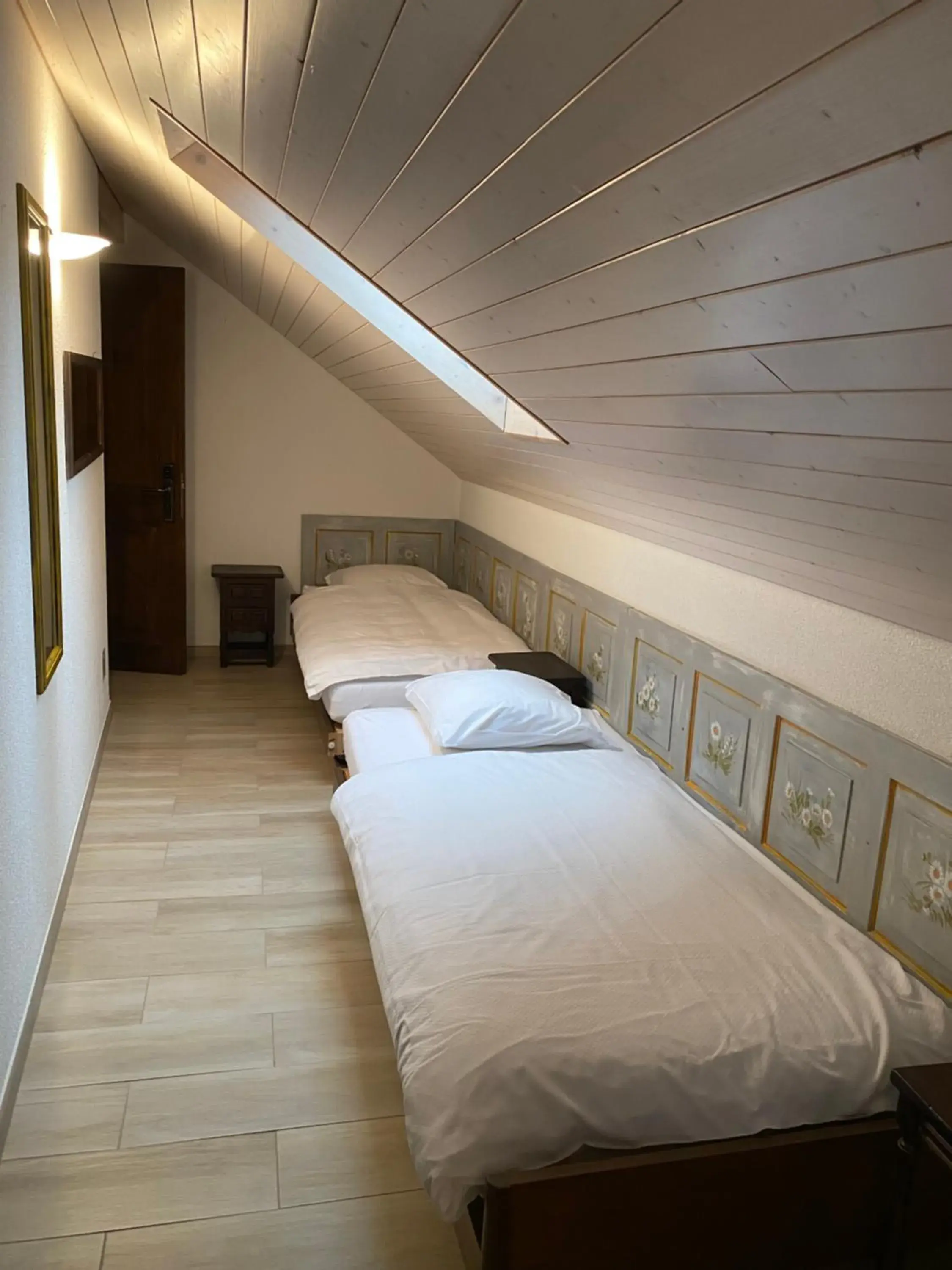 Quadruple Room in Hotel Antico Quadruple Room in Hotel Antico