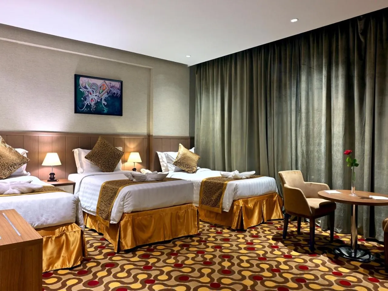 Bed in Batoul Ajyad Hotel