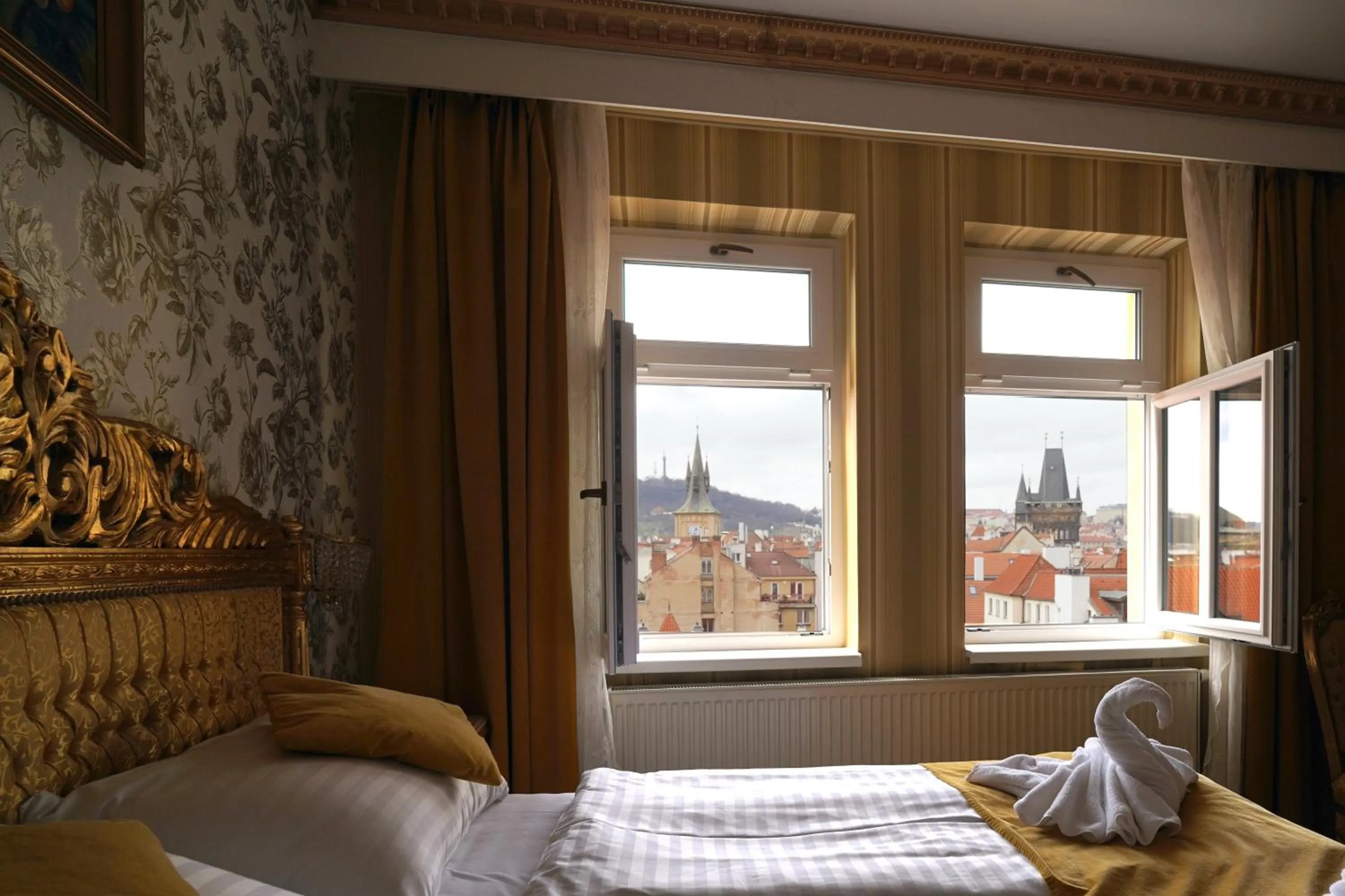 City view, Bed in Hotel Liliova Prague Old Town