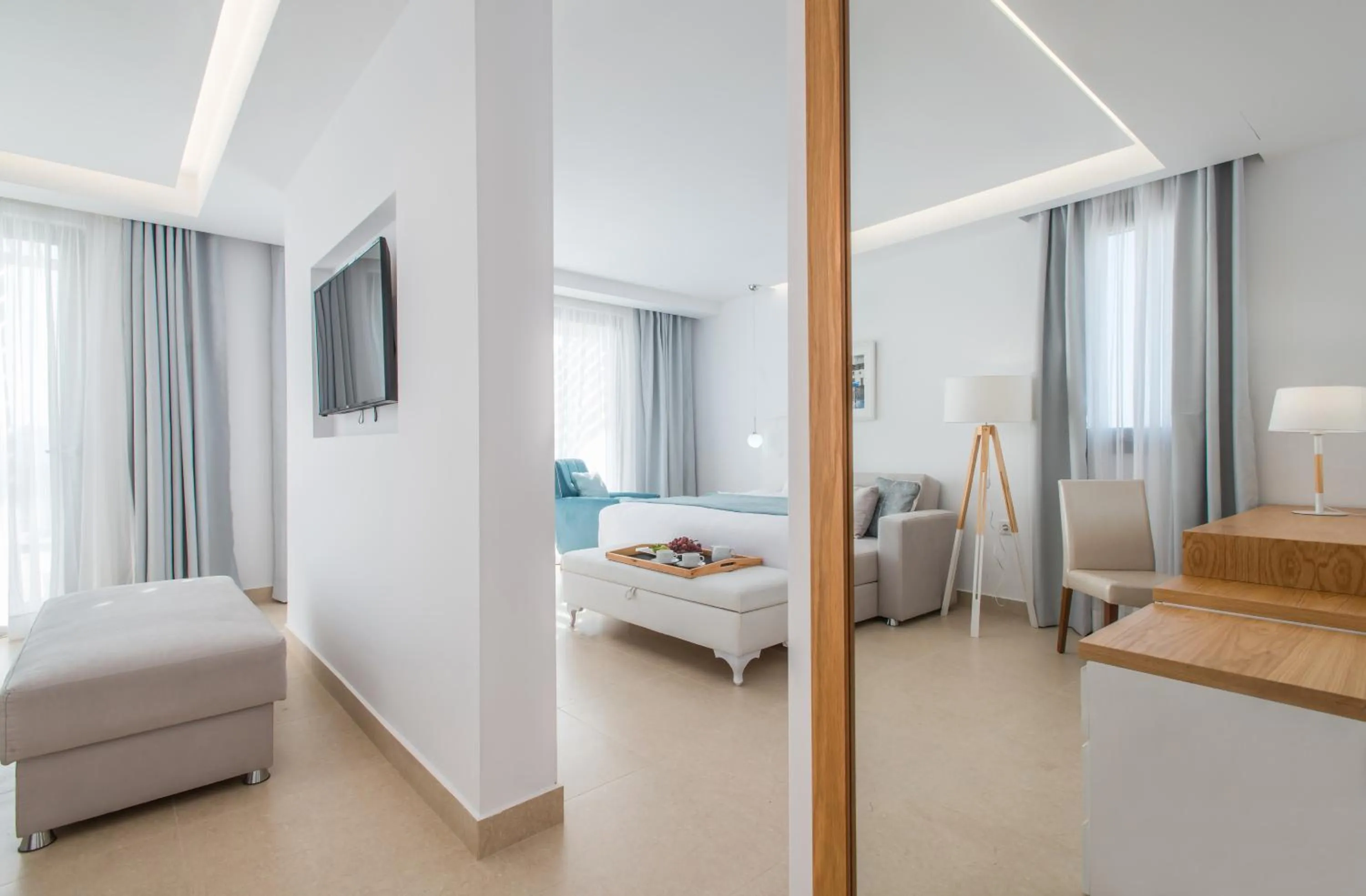 Photo of the whole room, Bed in White Rock of Kos Hotel - Adults only