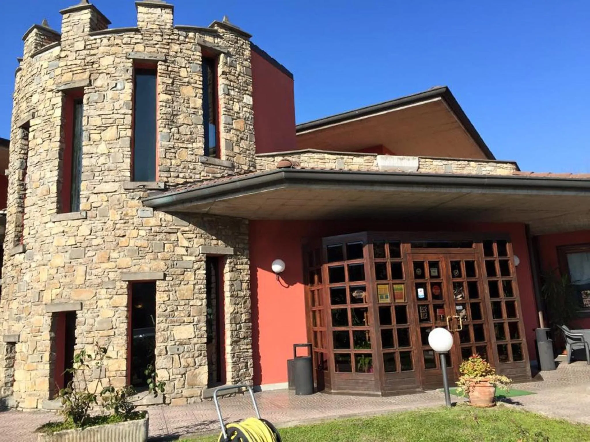 Facade/entrance in Il Leone D'Oro