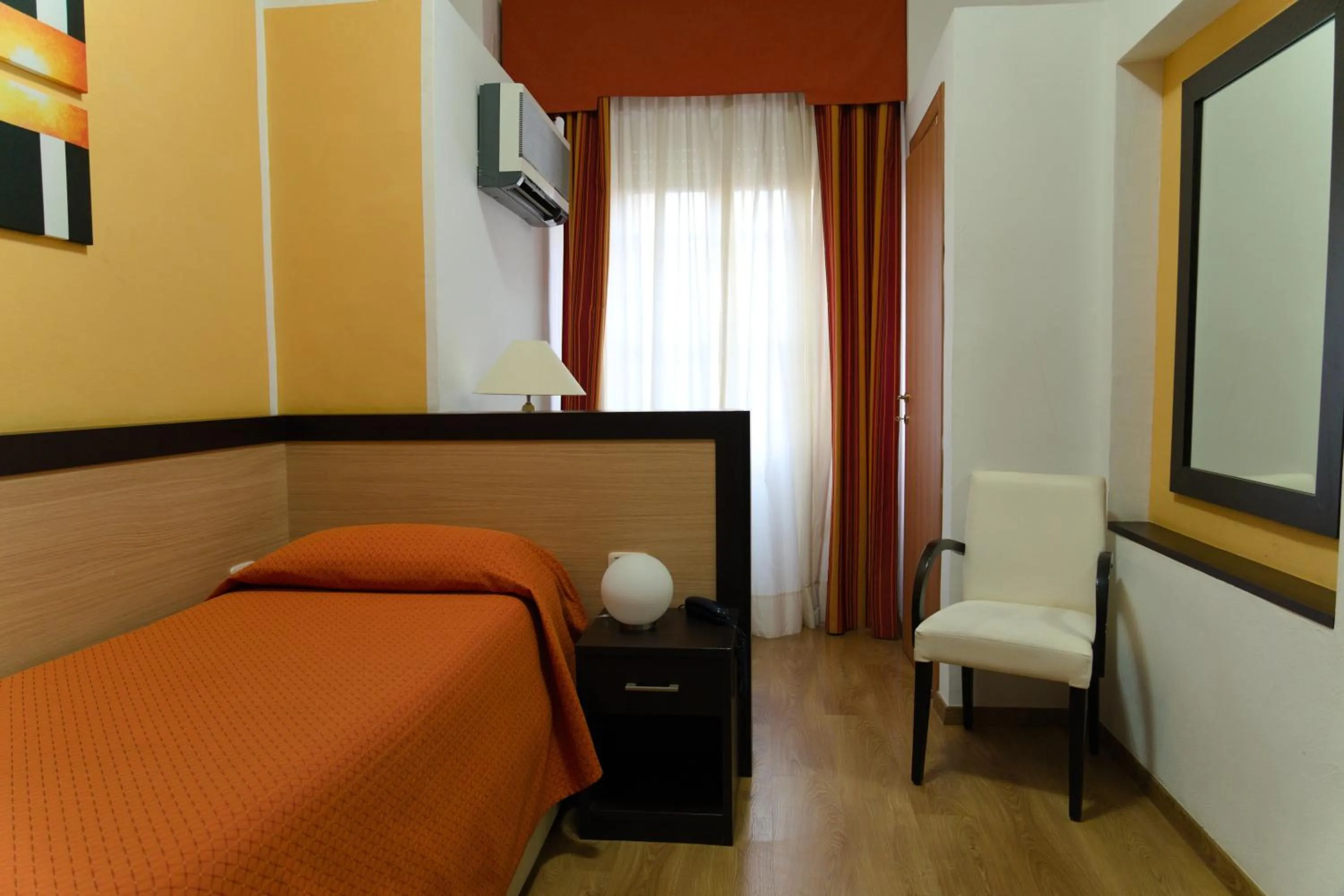 Bedroom, Bed in Albergo San Lorenzo