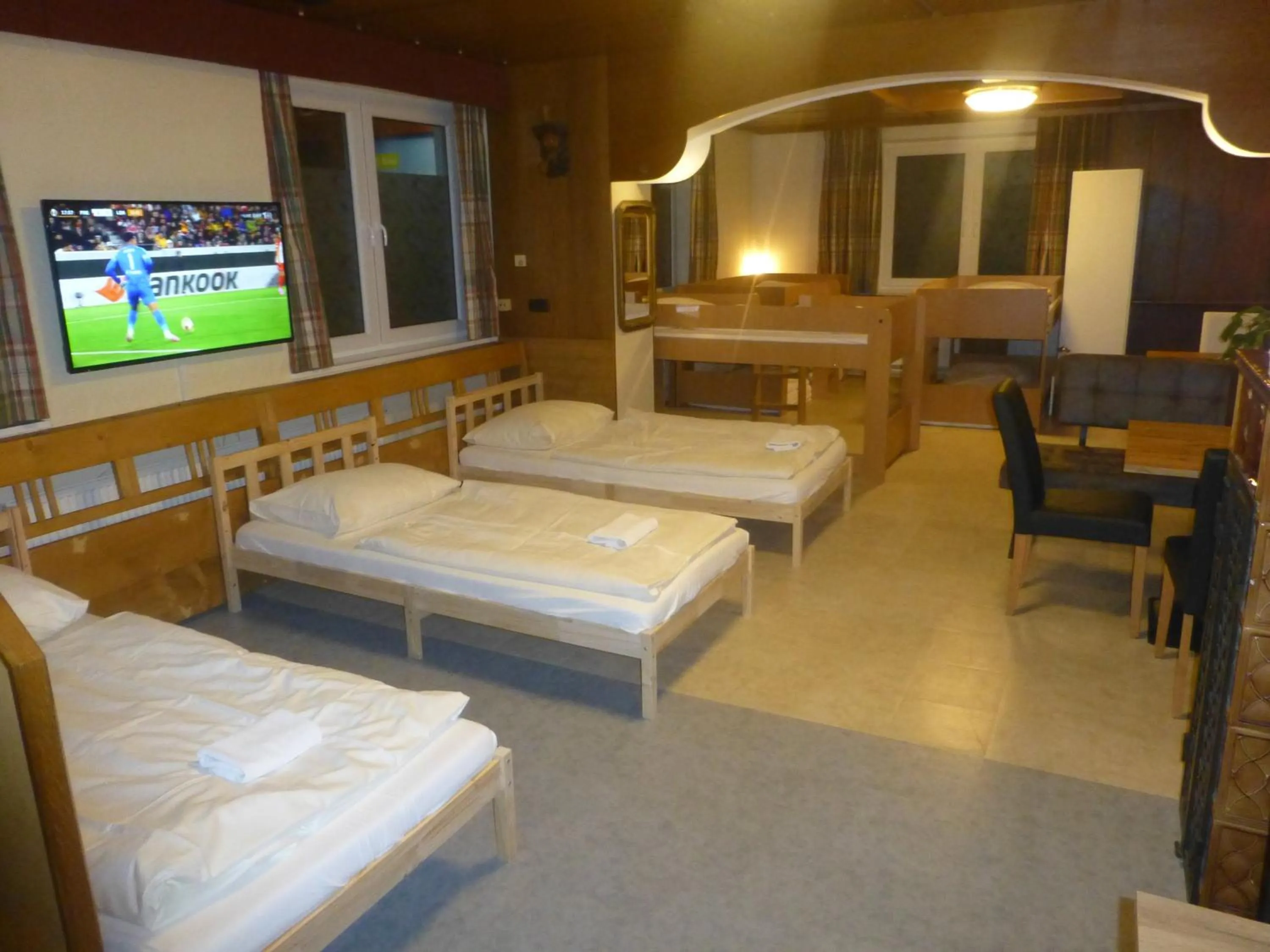 Photo of the whole room, Bed in ROSSLWIRT-Rast