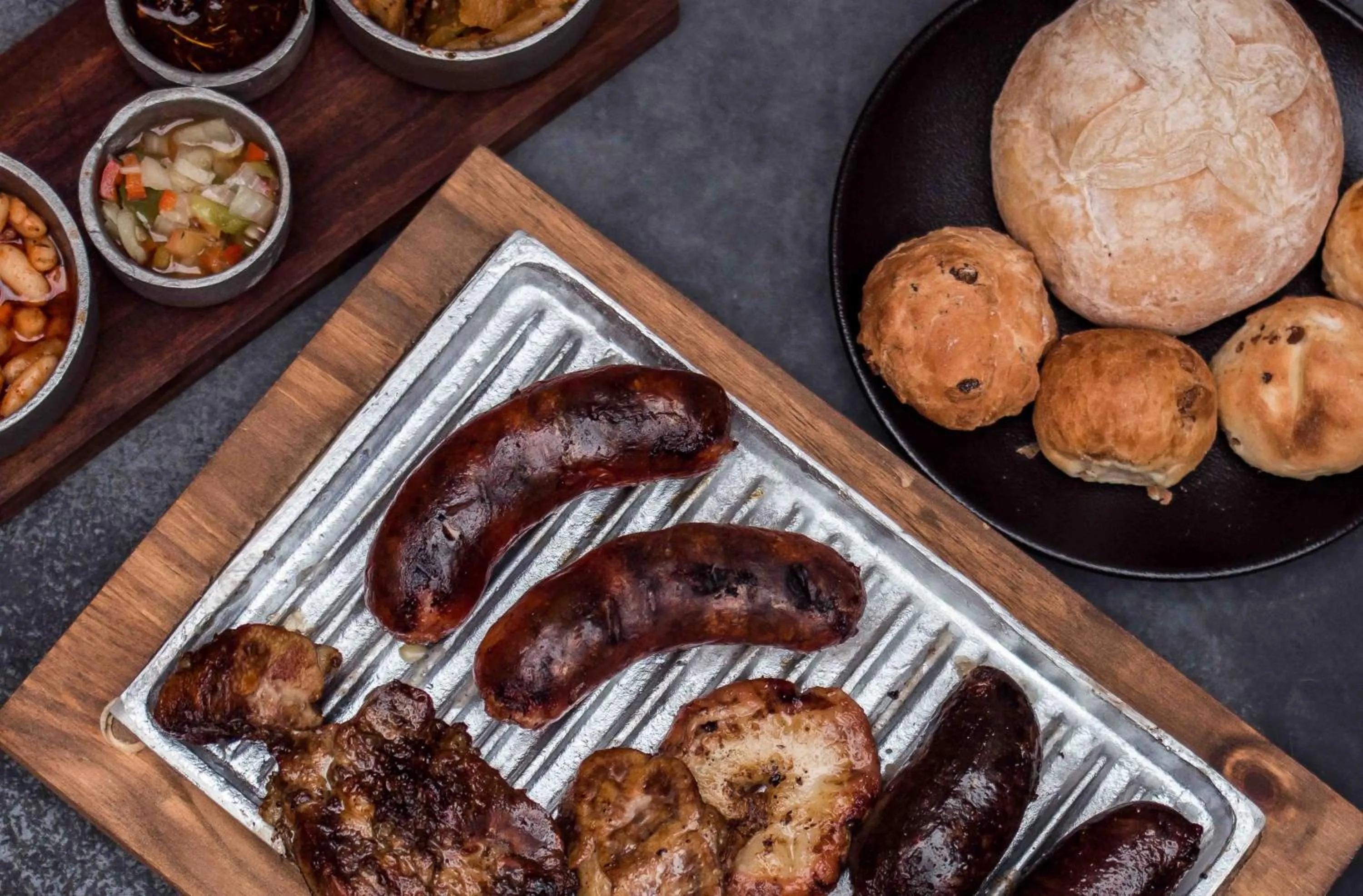 Restaurant/places to eat in Wyndham Garden Luján