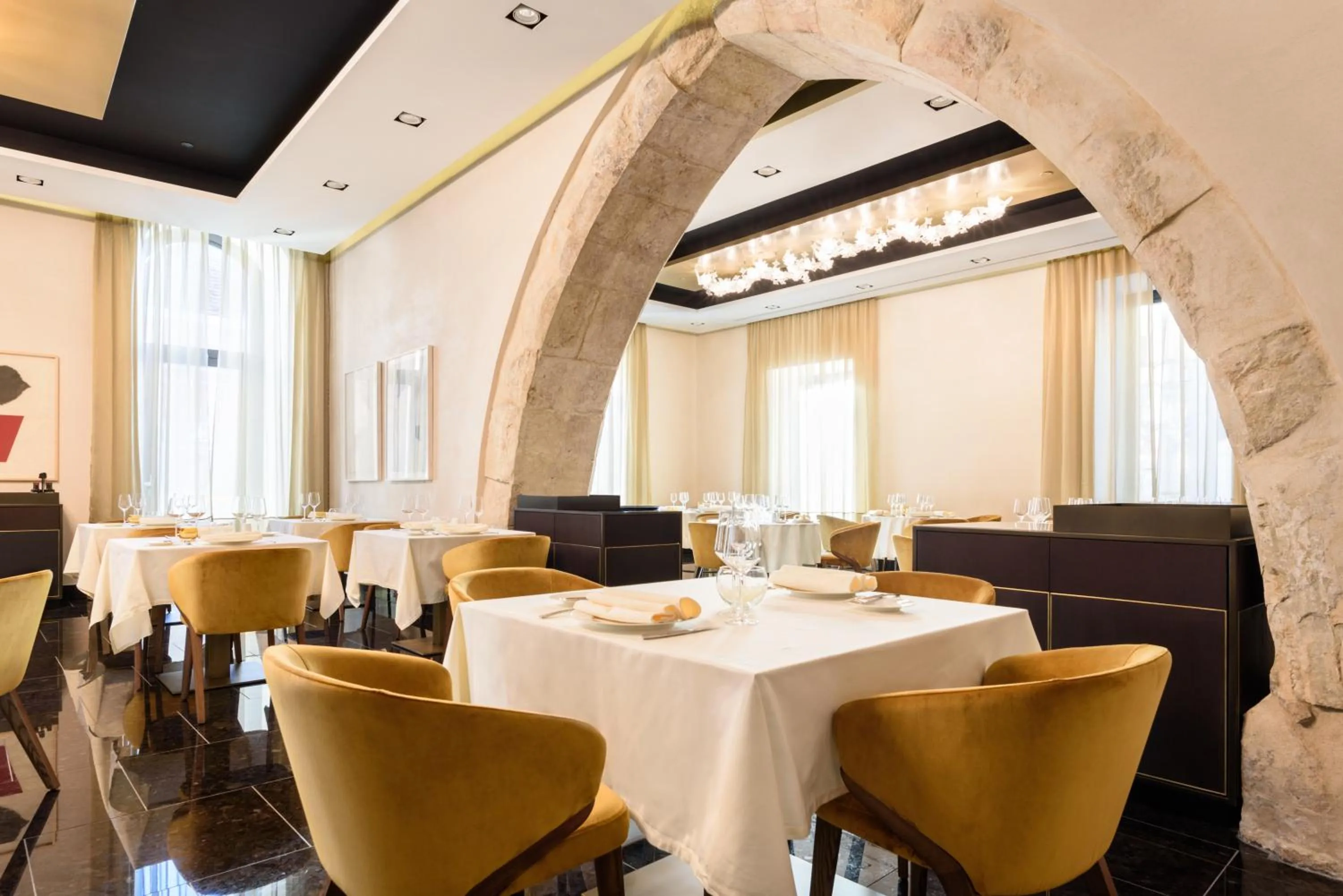 Restaurant/places to eat in Áurea Museum by Eurostars Hotel Company