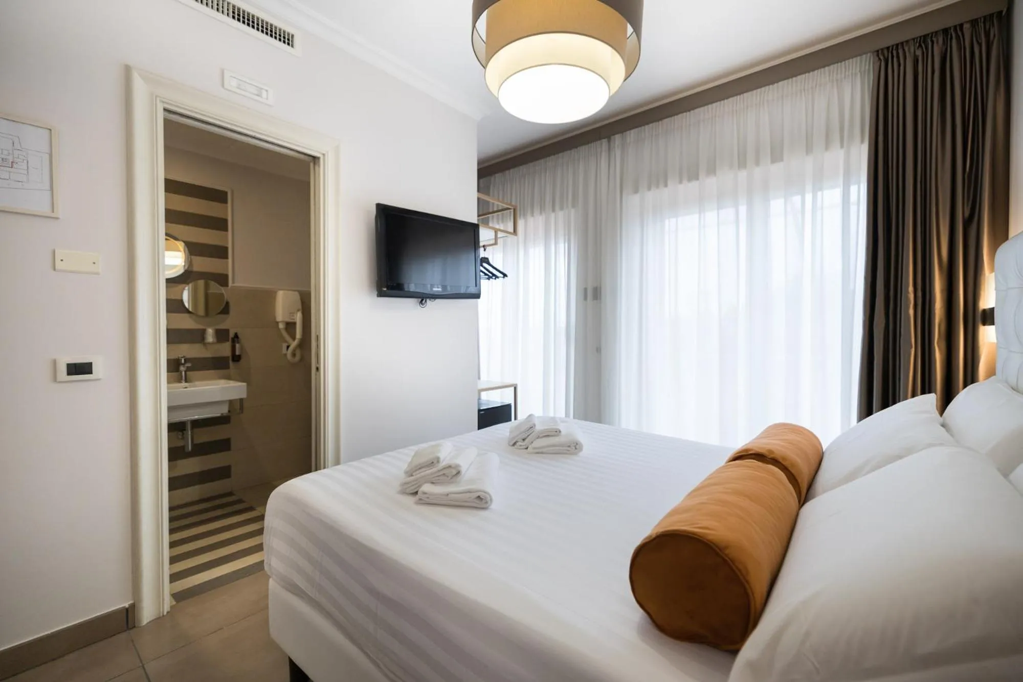 TV and multimedia, Bed in Zaccardi Roof Garden